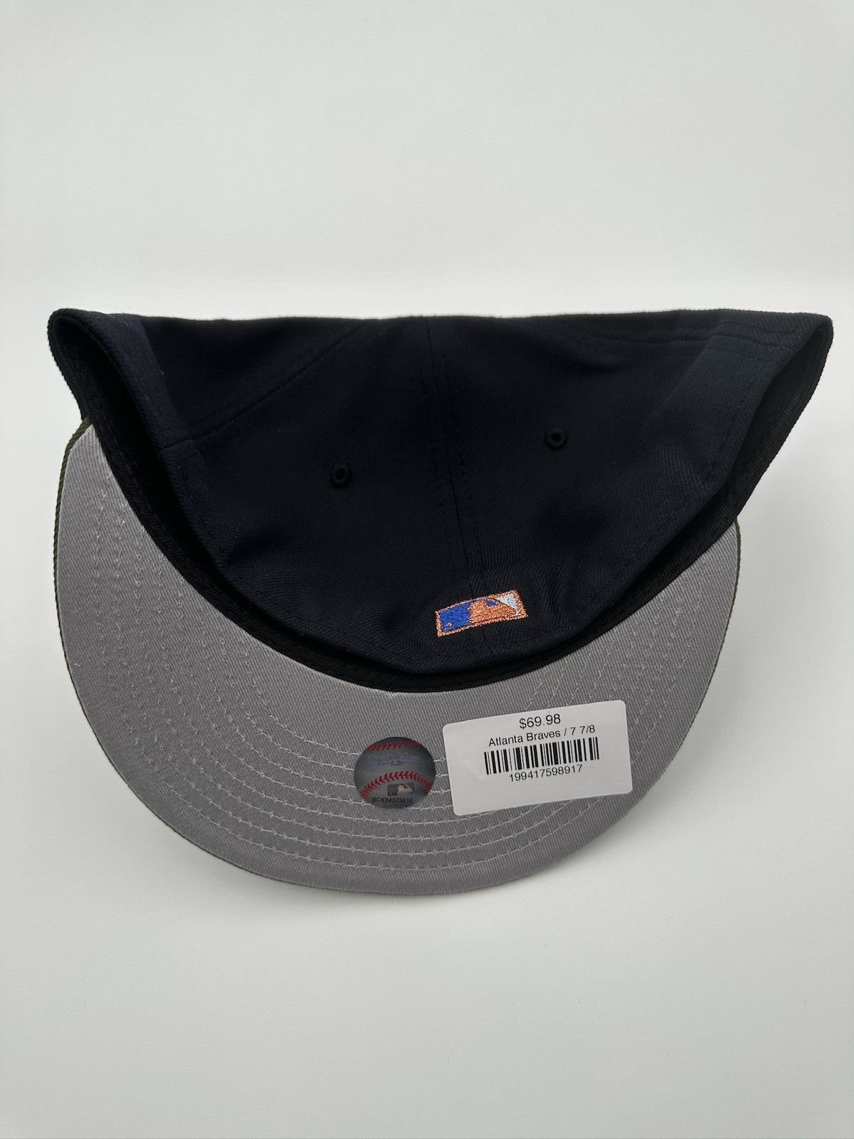 New Era Atlanta Braves Fitted 1999 World Series Patch Size ONE SIZE - 5 Thumbnail