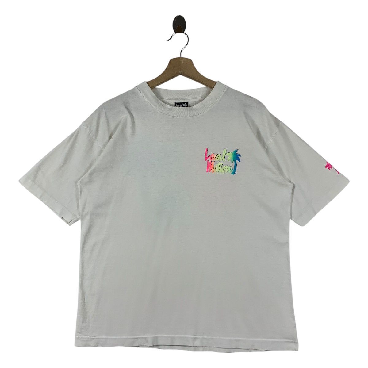 Vintage Vintage 90s LOCAL MOTION big logo back hit Surfing tee Size US L / EU 52-54 / 3 - 2 Thumbnail