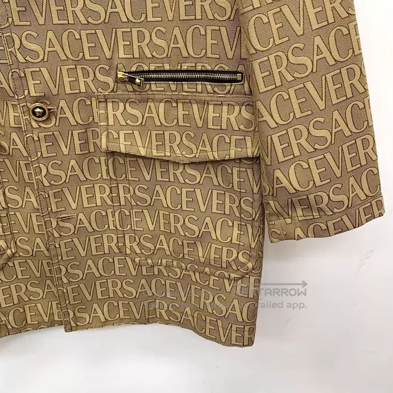 Versace Versace Brown logo lettering printed with lapels, single-b Size US XL / EU 56 / 4 - 4 Thumbnail