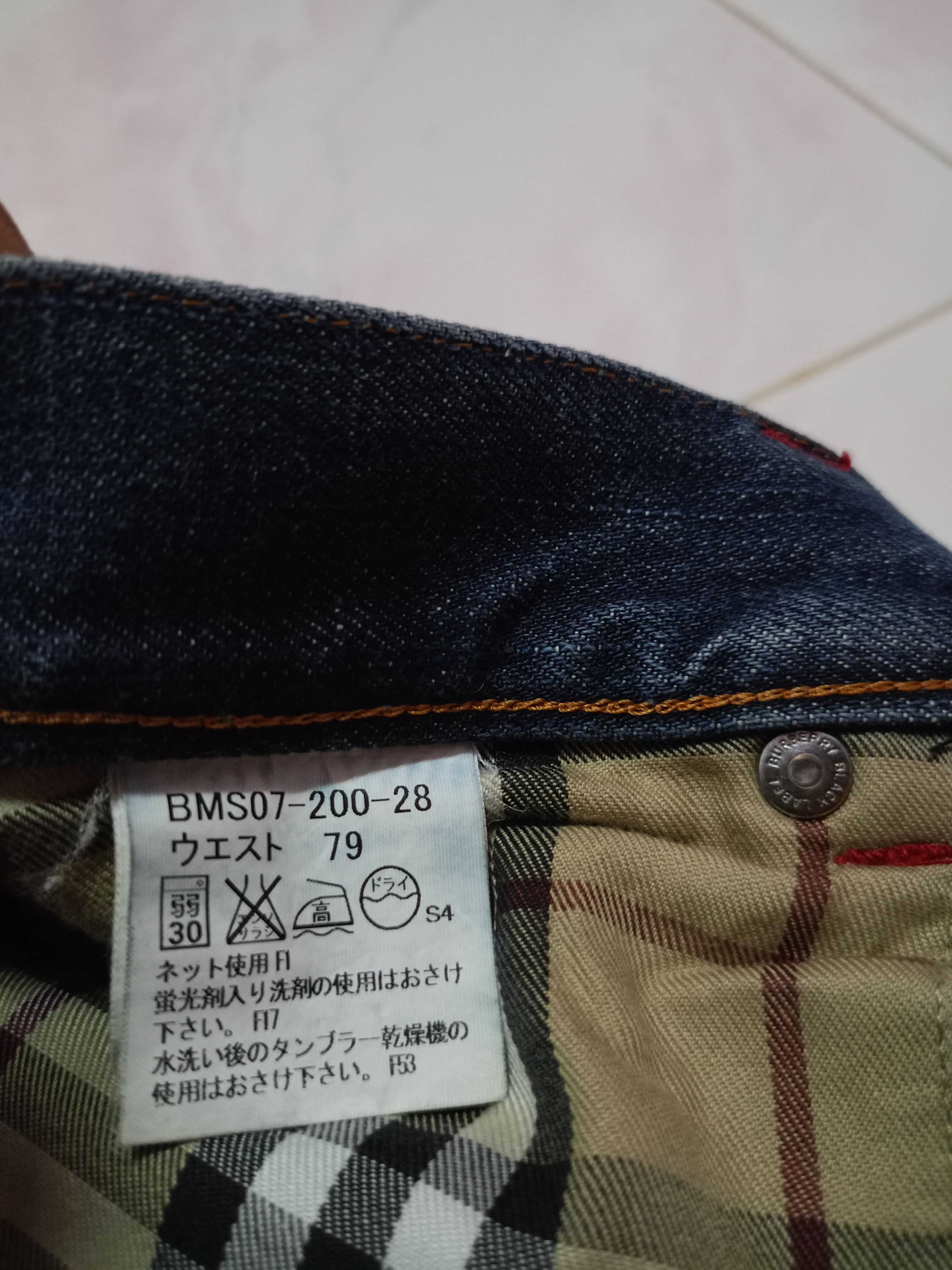 Burberry × Japanese Brand Vintage Distressed X Burberrys black label Size US 34 / EU 50 - 8 Thumbnail