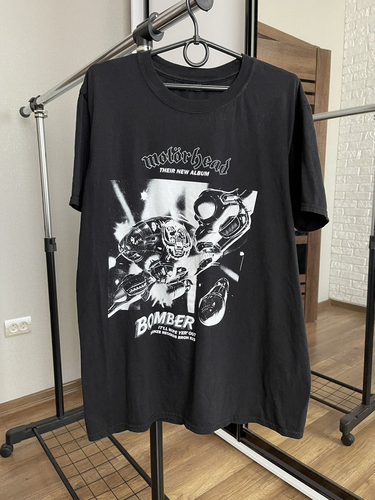 Band Tees Motorhead Bomber Vintage Rock Band T-Shirt Tee Size US L / EU 52-54 / 3 - 3 Thumbnail