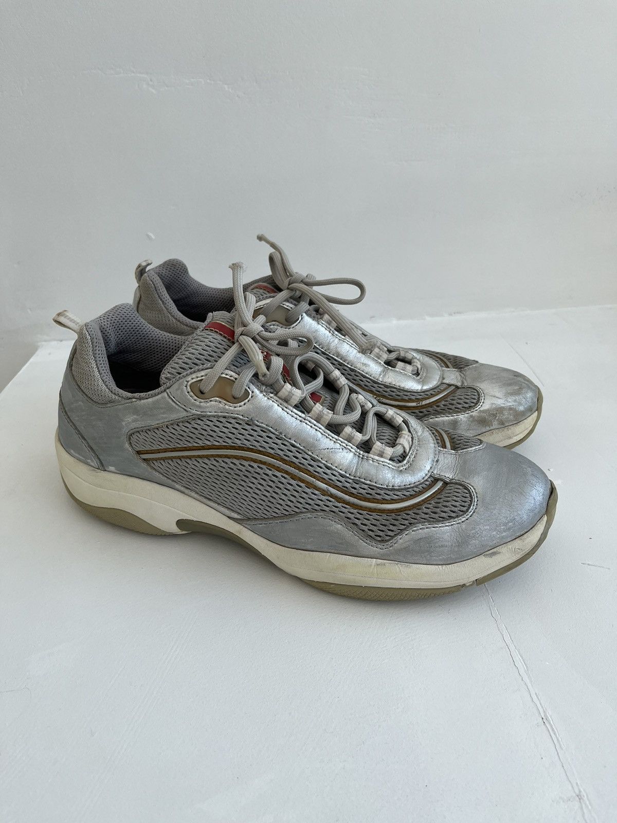 Vintage Vintage Prada Sport Linea Rossa America's cups sneakers