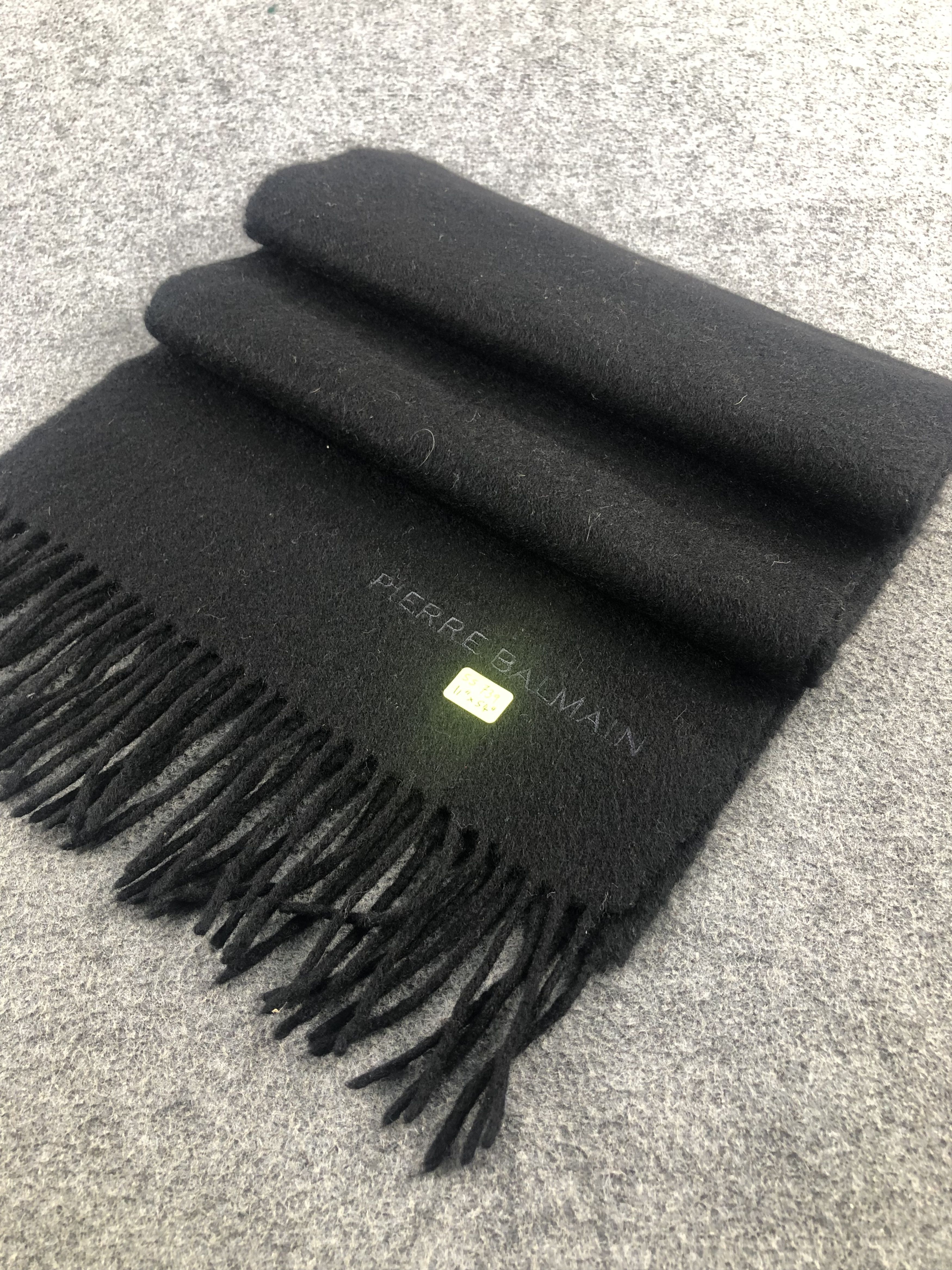 Pierre Balmain Pierre Balmain Scarf / Muffler / Neckwear Size ONE SIZE - 3 Thumbnail