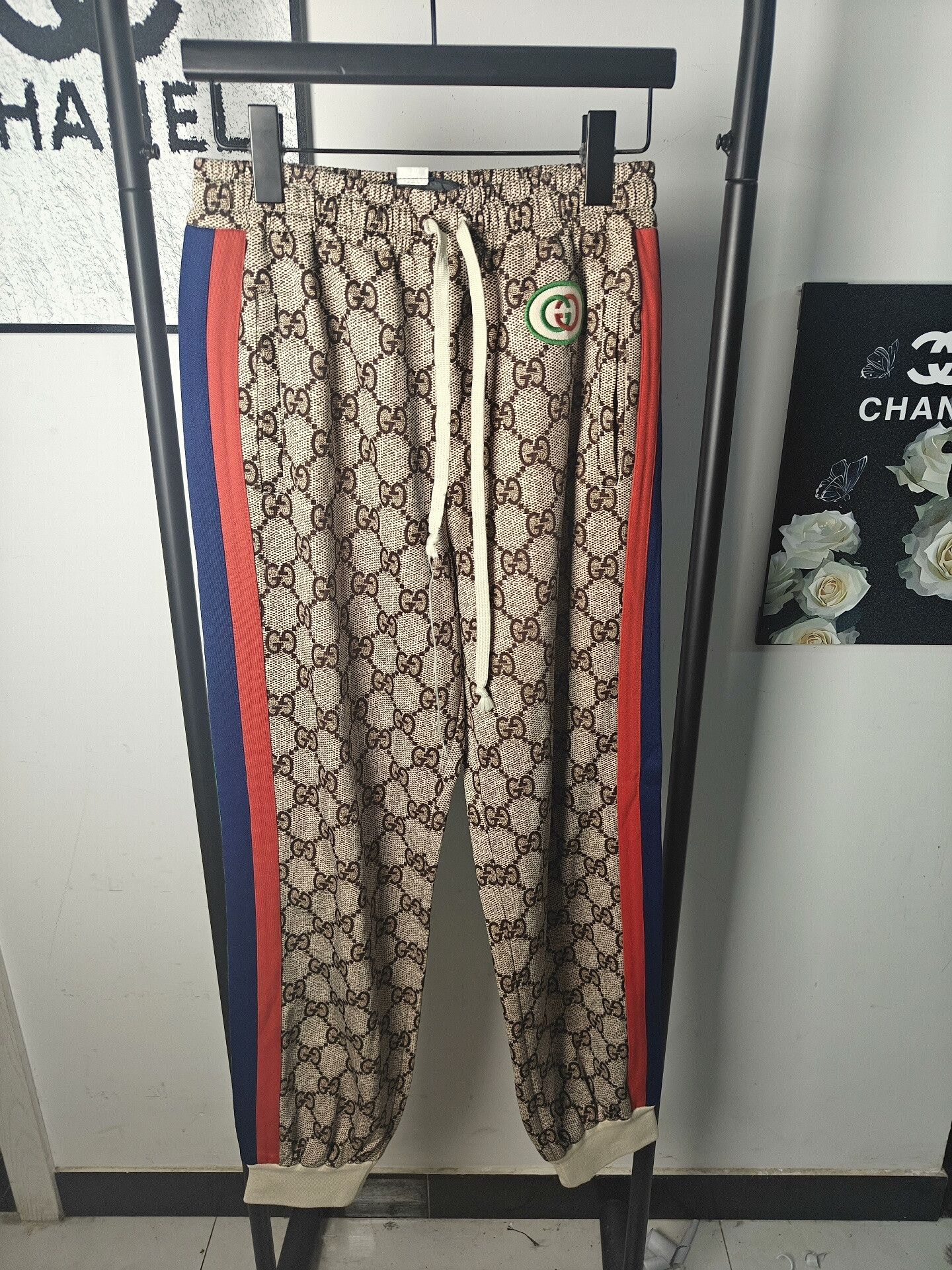 Gucci Gucci White Casual Pants 30 Men Size US 30 / EU 46 - 1 Thumbnail