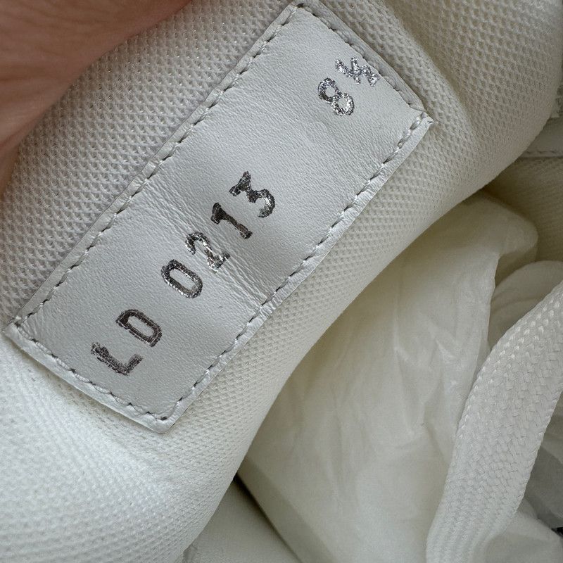 Louis Vuitton Louis Vuitton Low Top Trainer Sneakers for Men -2508 Size US 9.5 / EU 42-43 - 5 Thumbnail