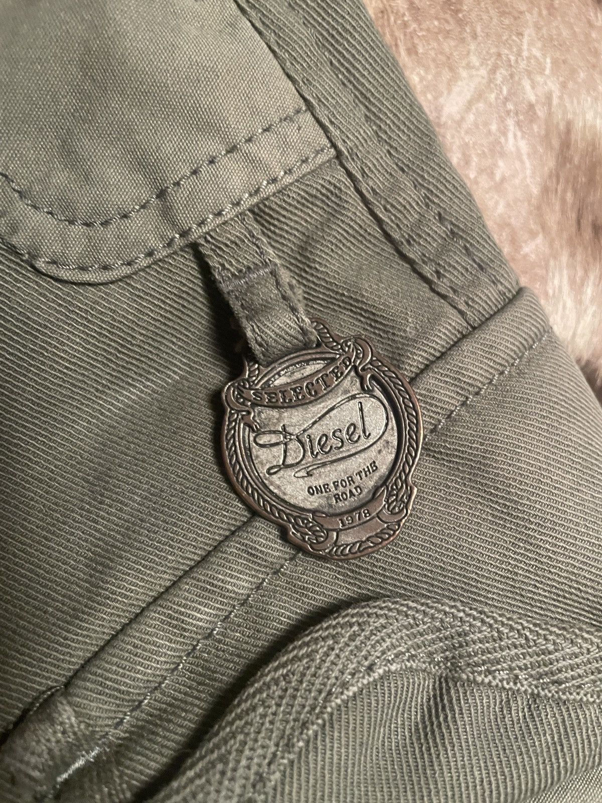 Diesel DIESEL 2000s Y2K Low Waisted Flared Cargo Pants Size 24" / US 00 / IT 34 - 5 Thumbnail