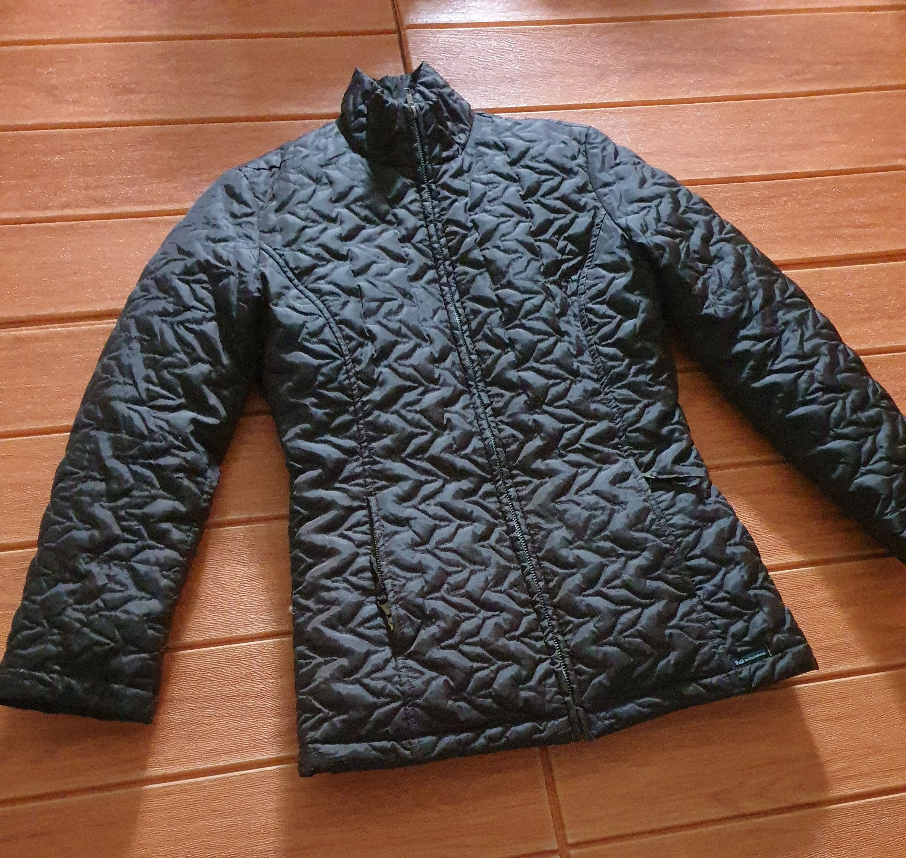Dolce & Gabbana 💥Dolce & Gabbana Made in Italy puffer sweater Size S / US 4 / IT 40 - 6 Thumbnail