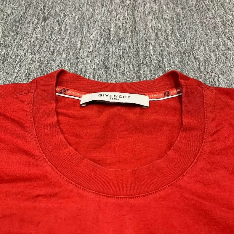Givenchy Givenchy Red Destroyed Logo Short Sleeve Size L Size US L / EU 52-54 / 3 - 6 Thumbnail