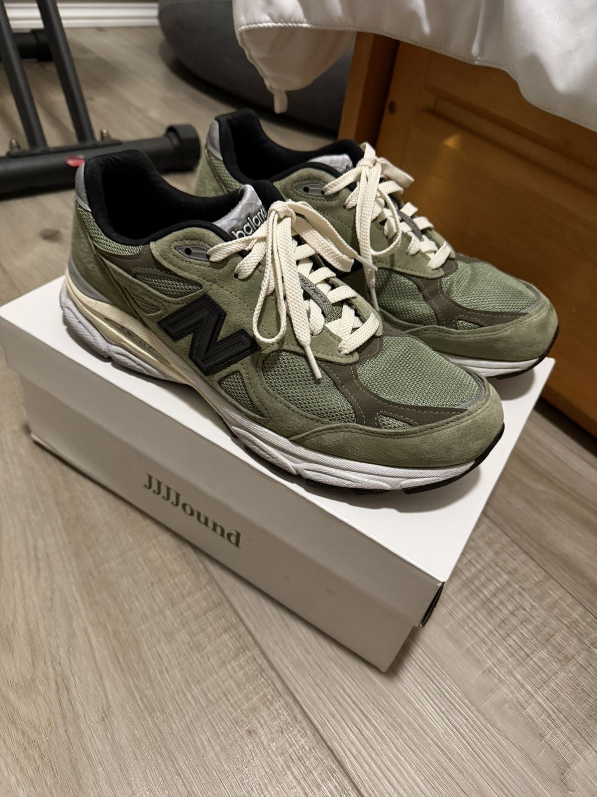 JJJJound × New Balance New balance jjjjound 990v3 olive Size US 10 / EU 43 - 1 Thumbnail