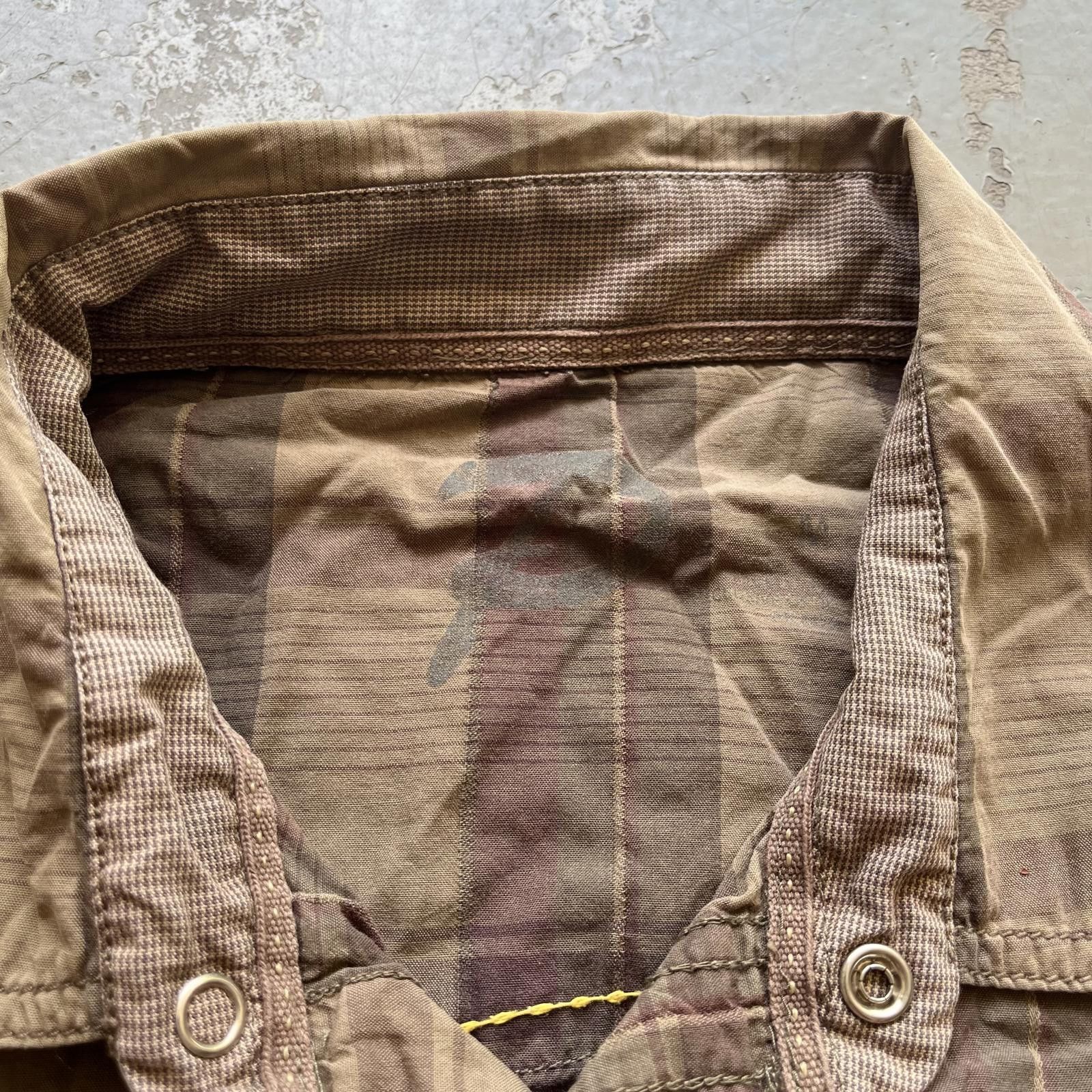 Vintage Vintage Y2K Brown Plaid Affliction Grunge Pearl Snap Shirt Size US M / EU 48-50 / 2 - 6 Thumbnail