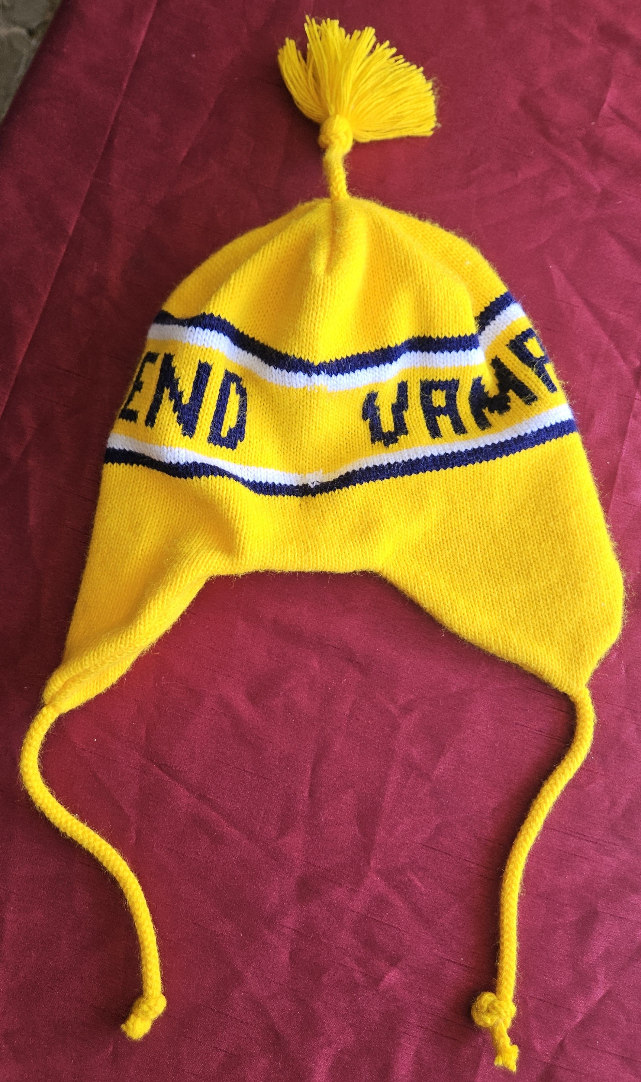 Other Vampire Weekend '00s Vintage Beanie College Hat Cap RARE! Size ONE SIZE - 8 Thumbnail