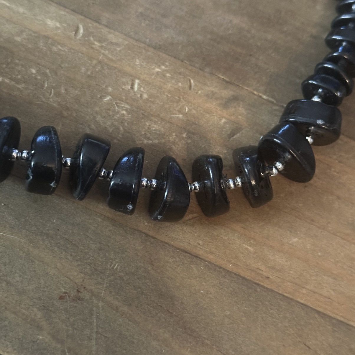 Vintage Vintage chunky black chip bead necklace Size ONE SIZE - 3 Thumbnail