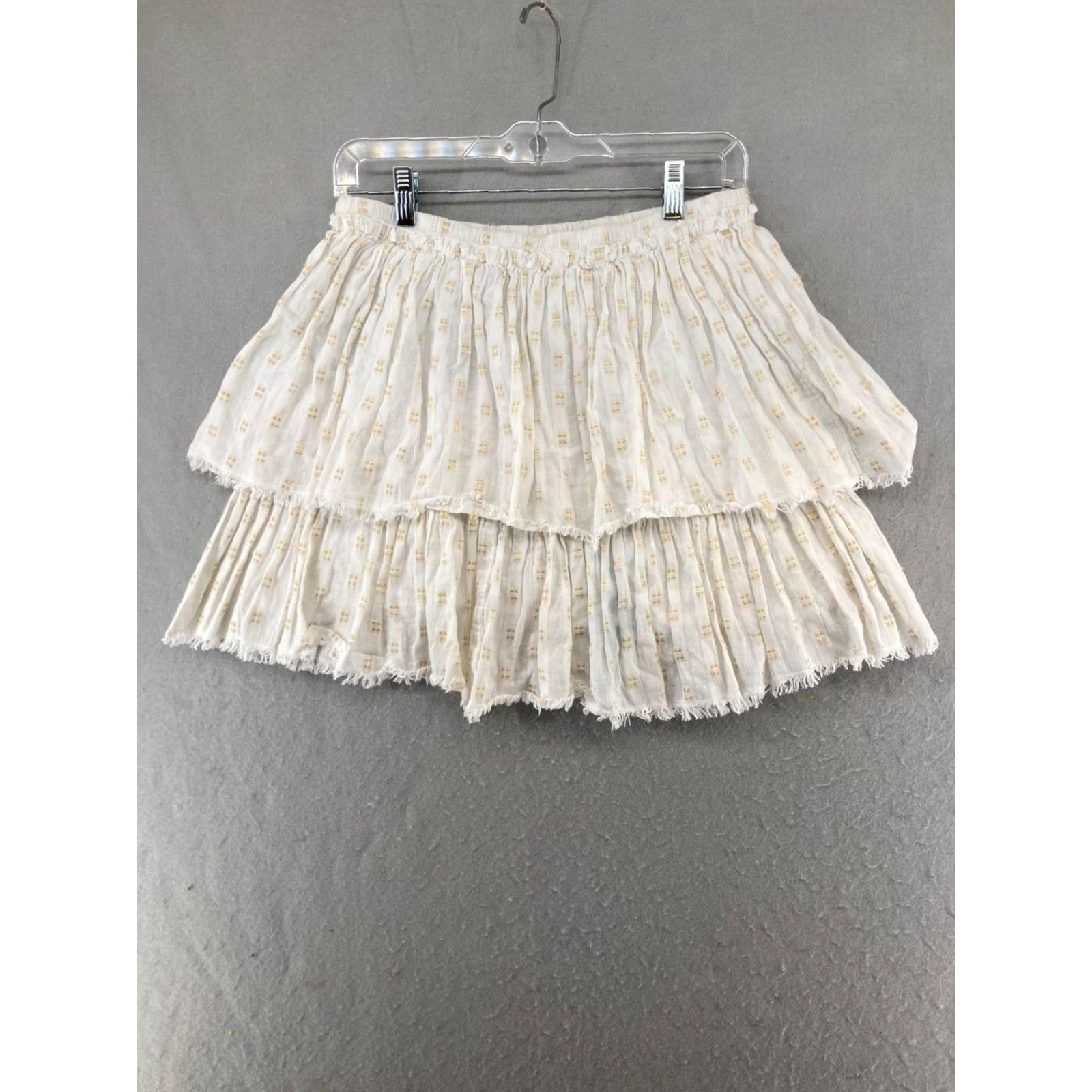 Vineyard Vines Vinyard Vines Womens Skirt Small White Gold Ruffled Size 28" / US 6 / IT 42 - 5 Thumbnail