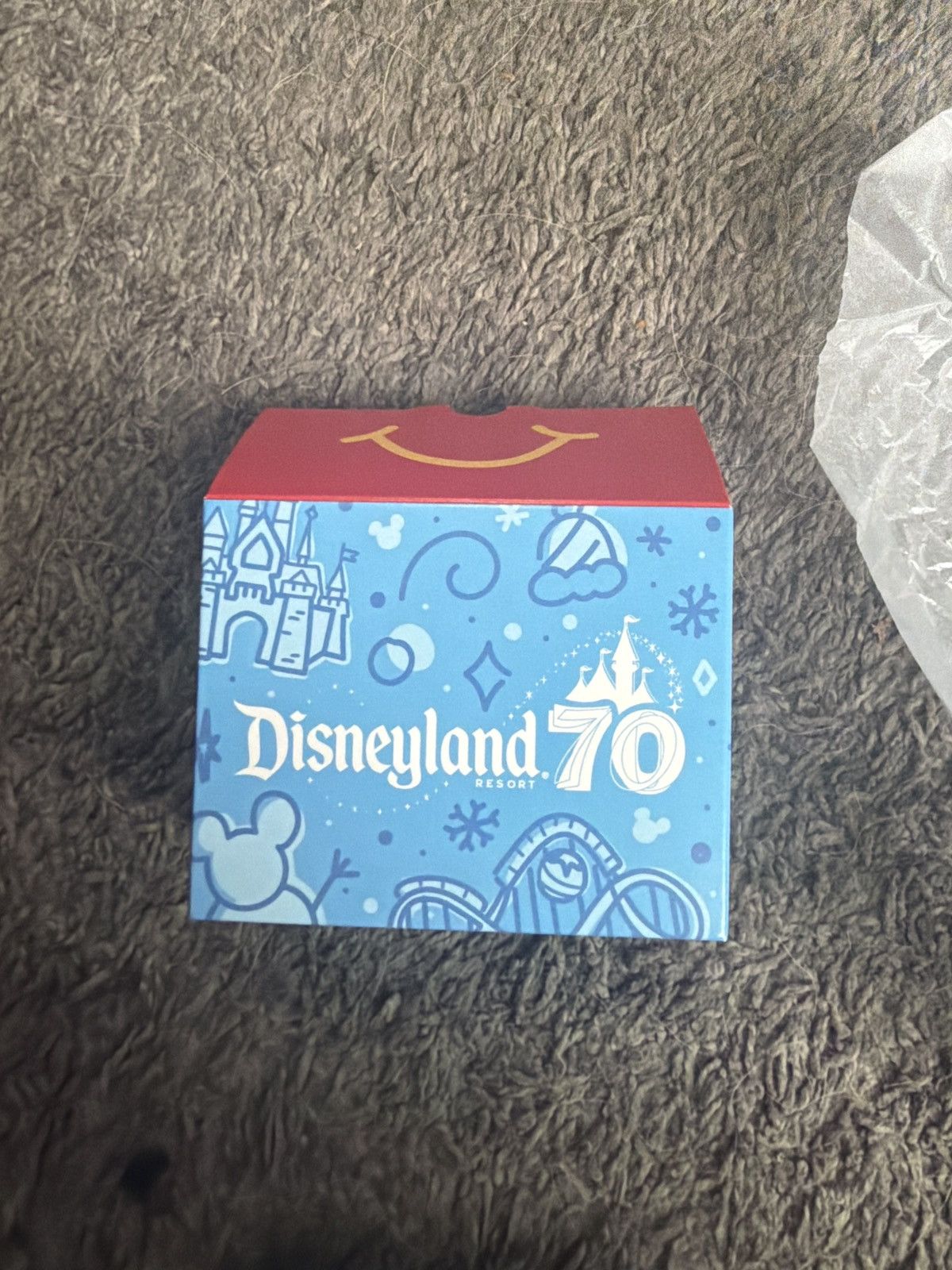 Disney 2025 McDonald’s Disneyland Resort Figures Size ONE SIZE - 6 Thumbnail
