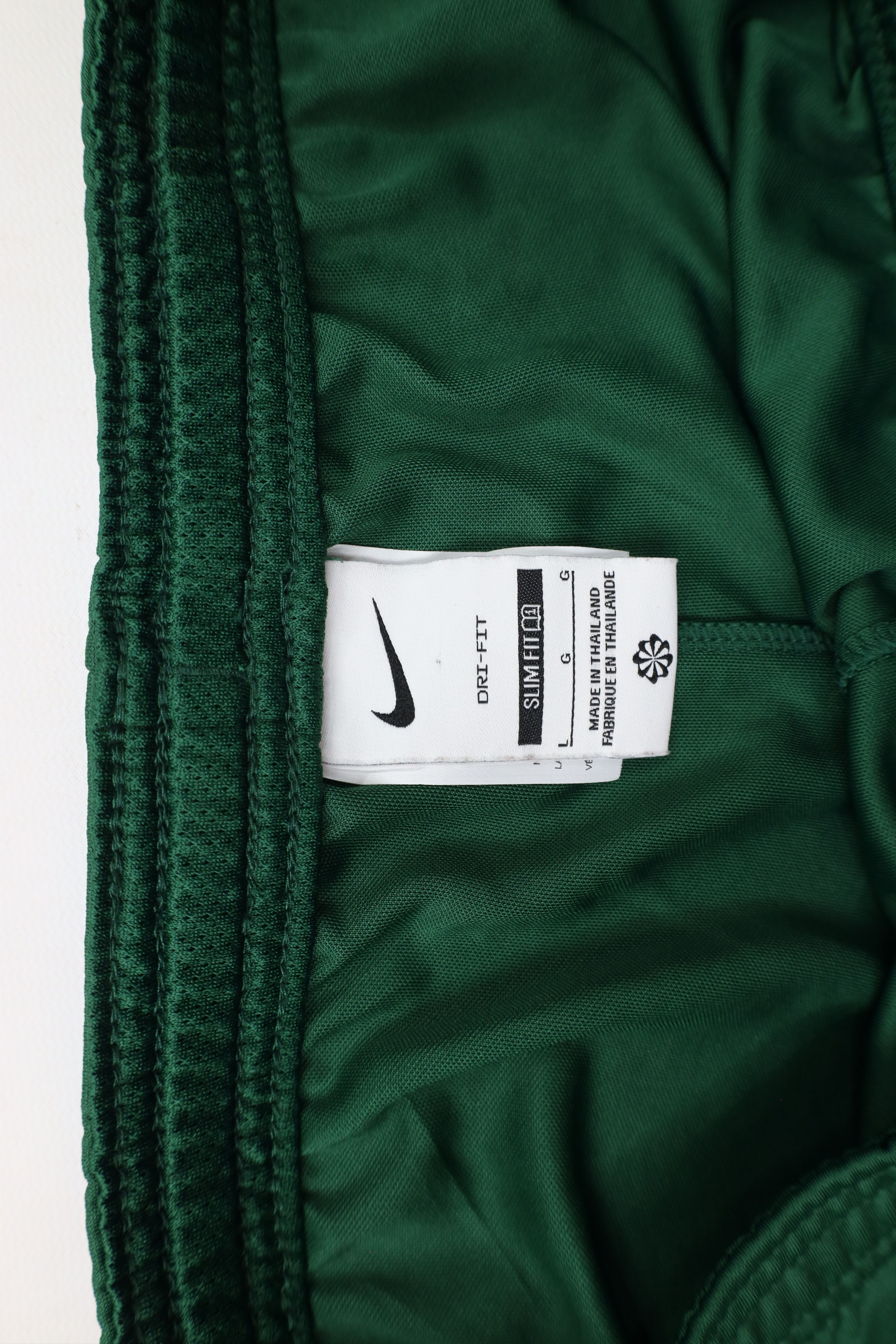 Nike × Vintage Nike Michigan State University Running Jogging Soccer Shorts Size US 34 / EU 50 - 8 Thumbnail