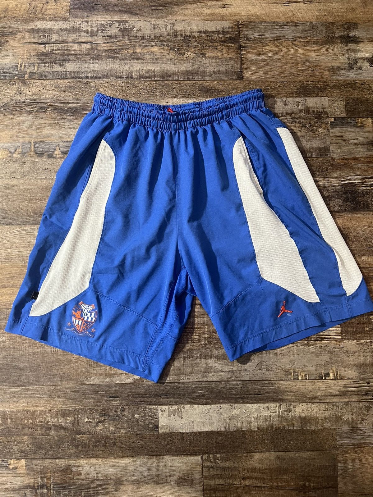 Jordan Brand Jordan melo shorts Size US 34 / EU 50 - 1 Thumbnail