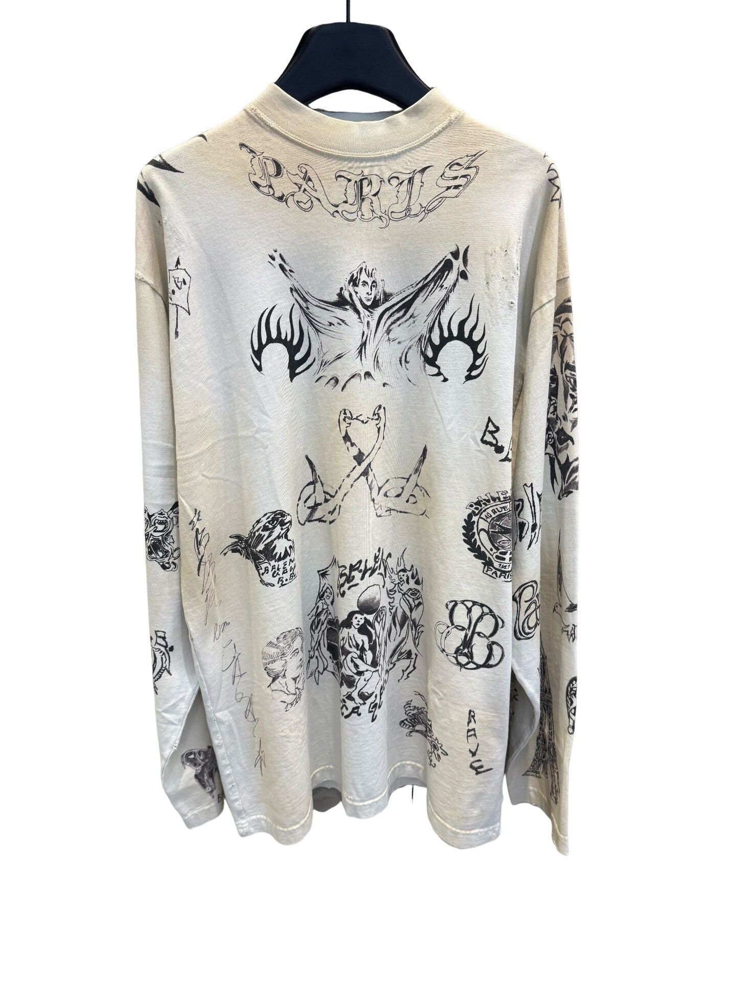 Balenciaga Balenciaga Graphic Print Long Sleeve T-Shirt Size S Size US S / EU 44-46 / 1 - 1 Thumbnail