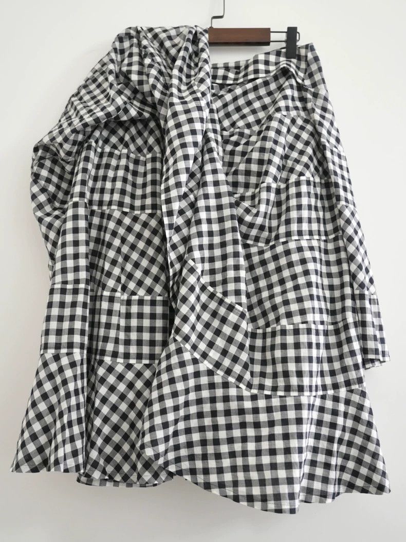 Comme des Garcons Cute Black and White Cake Skirt 2505-Nextarrow Size US 26 / EU 42 - 2 Thumbnail