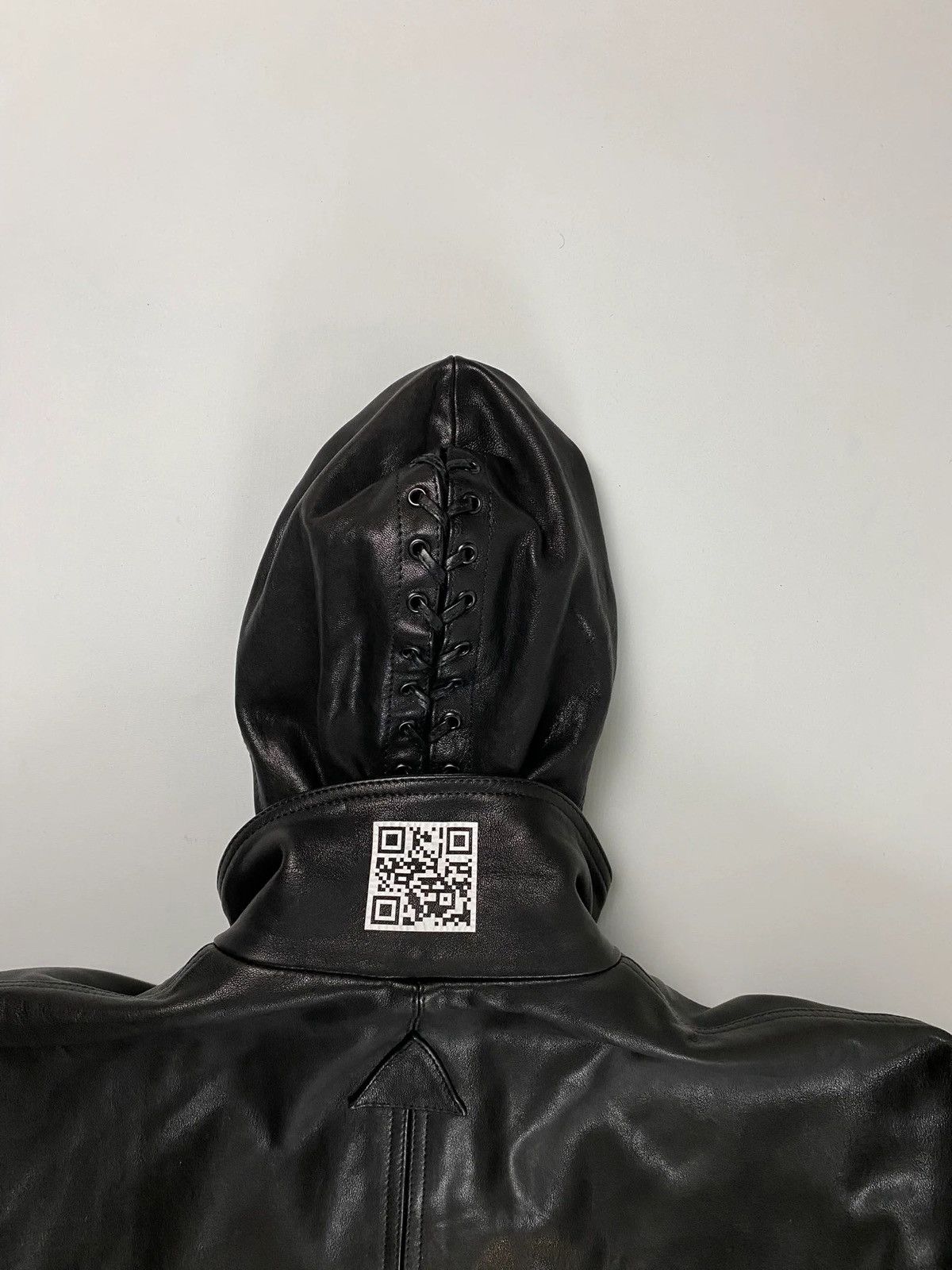 Vetements VETEMENTS SS19 OVERSIZED RUNWAY GIMP LEATHER MASK PARKA SZ:M Size US M / EU 48-50 / 2 - 7 Thumbnail