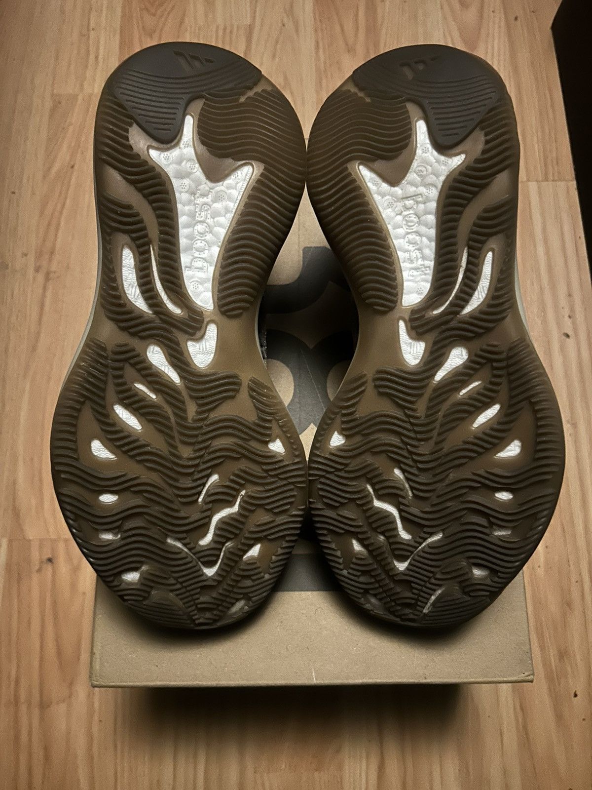 Adidas Adidas Yeezy Boost 380 Mist - Size 9 Size US 9 / EU 42 - 6 Thumbnail