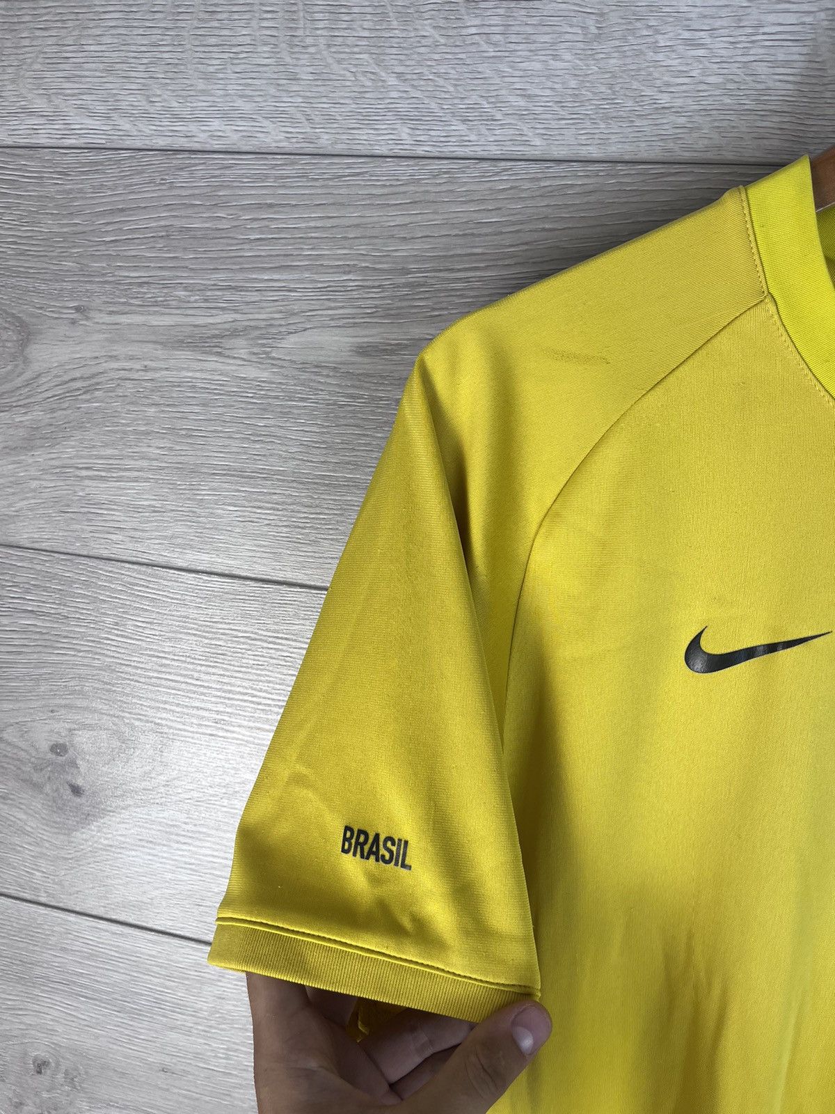 Nike Vintage men’s soccer jersey Nike Brazil 🇧🇷 size S dri-fit Size US S / EU 44-46 / 1 - 4 Thumbnail