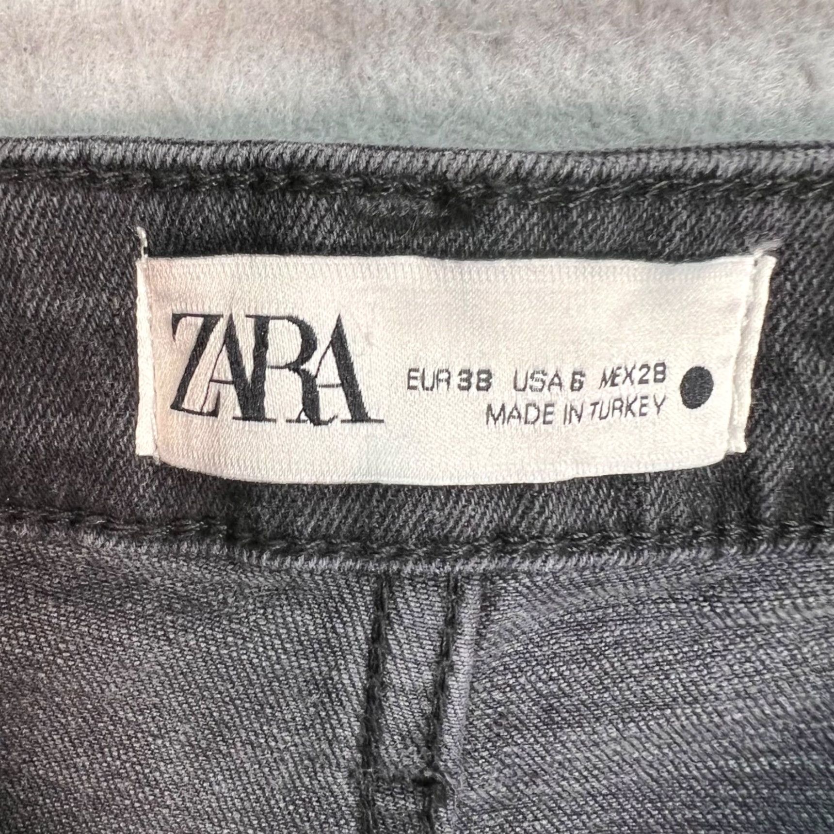 Zara Zara Jeans The Olivia Mid-Rise Straight-Leg Gray 6 Womens Cotton Denim 5-Pocket Inseam 33 in Regular Rise Mid Vintage: No Size 28" / US 6 / IT 42 - 3 Thumbnail