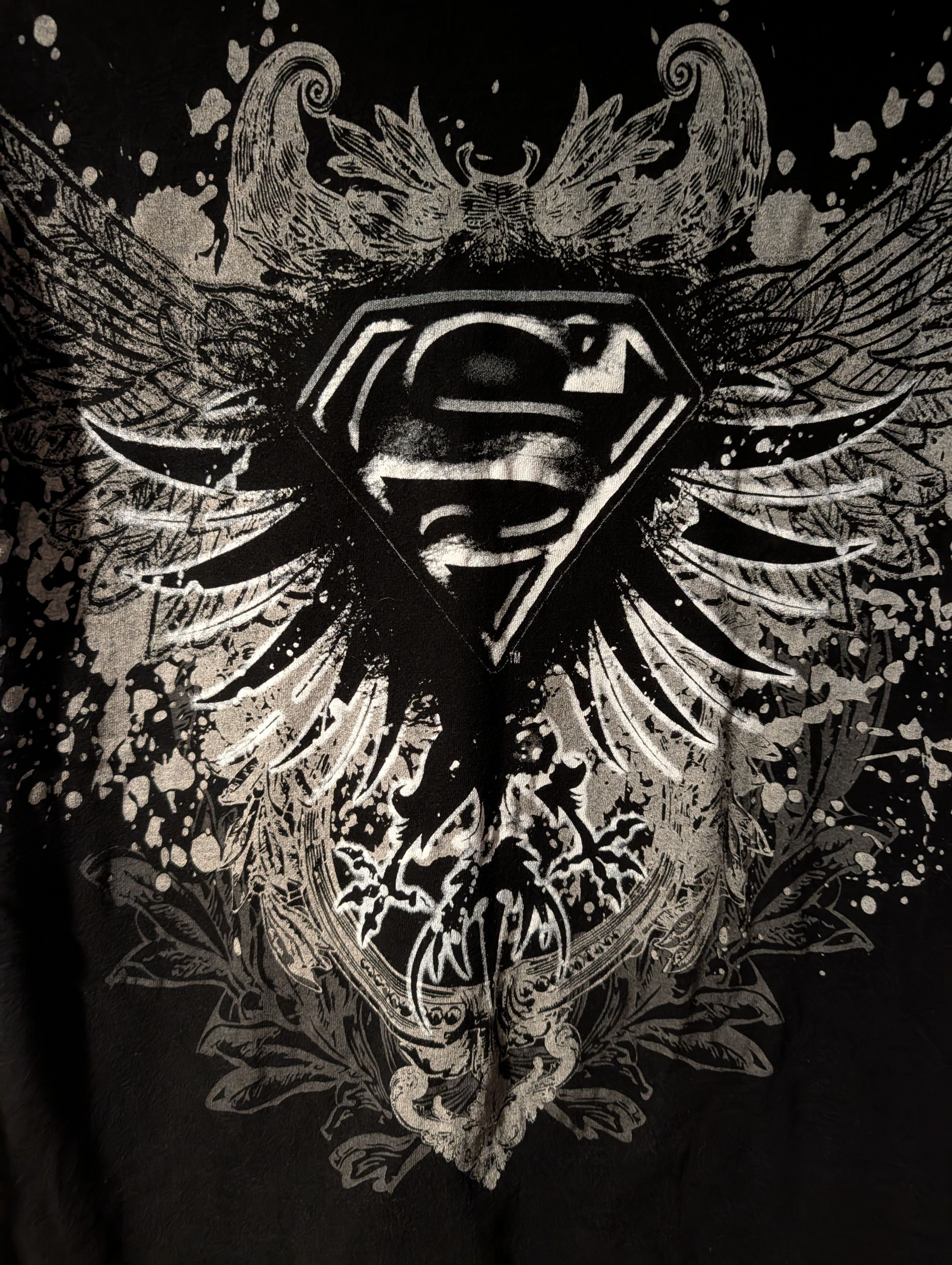 DC Comics Vintage 2009 Superman DC Comics T Shirt Thermal Sleeves Size US XL / EU 56 / 4 - 2 Thumbnail
