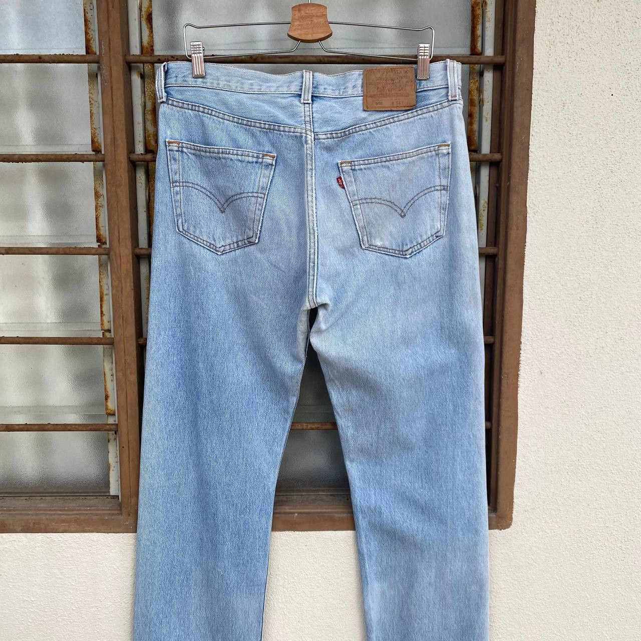 Levi's × Vintage VINTAGE LEVIS 501 USA STONEWASH DISTRESSED DENIM BJ07-12 Size US 33 - 13 Thumbnail
