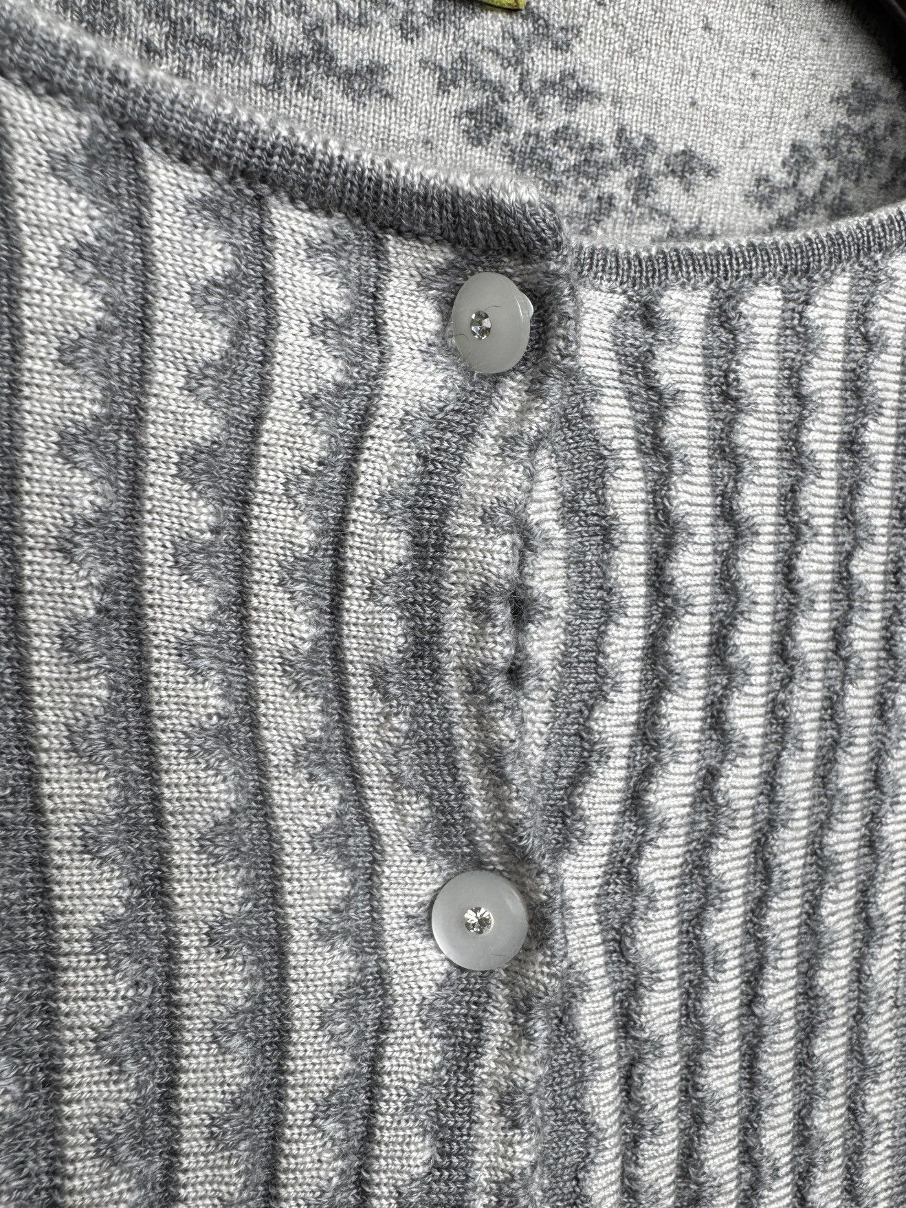Other OLEANA NORWAY Gray Floral Silk Wool Knit Cardigan Sweater Size XS / US 0-2 / IT 36-38 - 4 Thumbnail