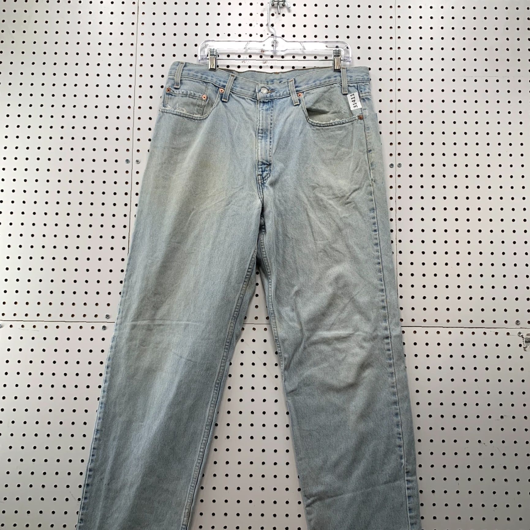 Levi's VINTAGE Levi's 550 Jeans Mens 36x35 Light Wash Distressed Denim 90s Straight Fit Mens Size US 36 / EU 52 - 2 Thumbnail