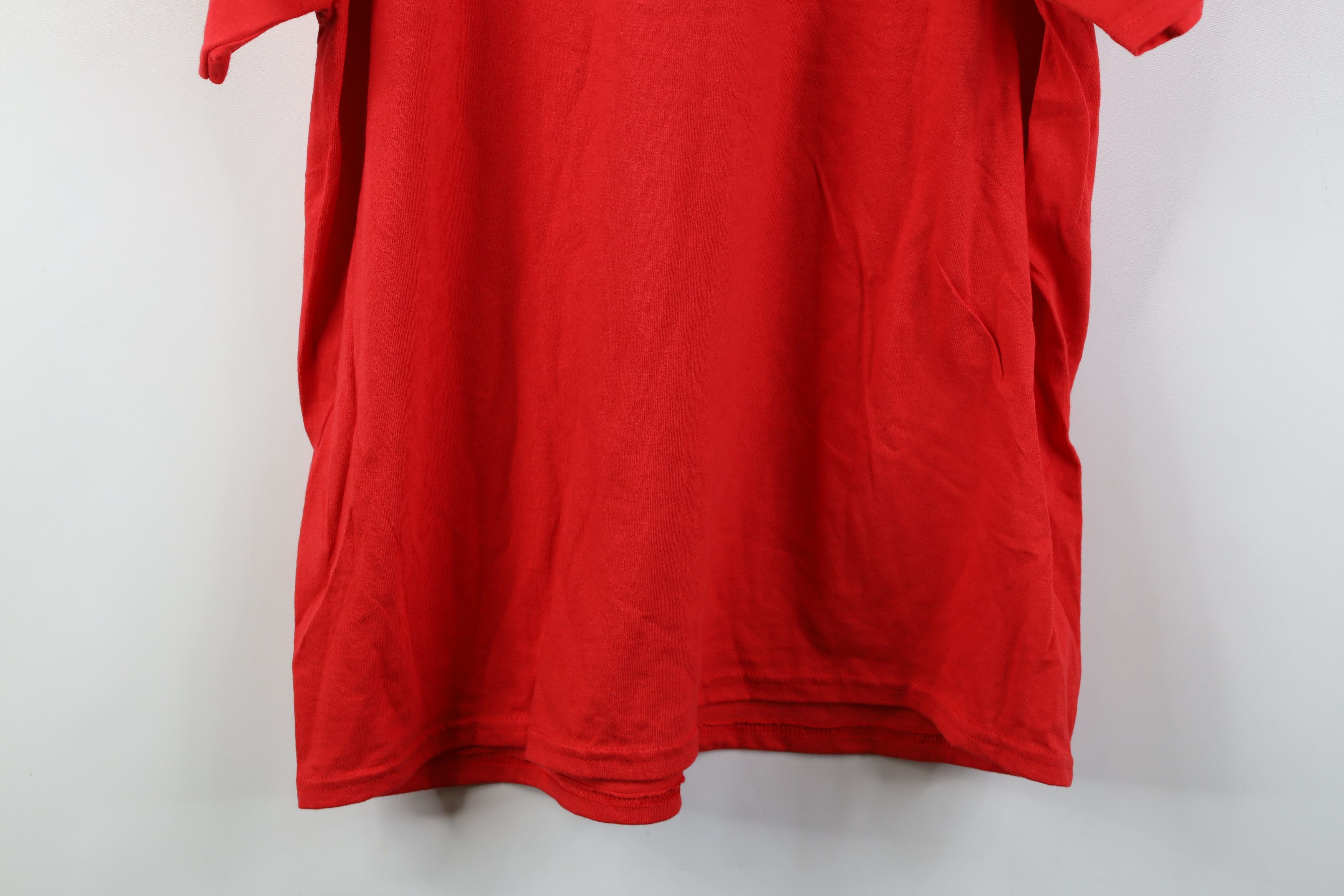 Vintage Vintage Y2K Milwaukee Tools Short Sleeve T-Shirt Red Cotton Size US XL / EU 56 / 4 - 14 Thumbnail