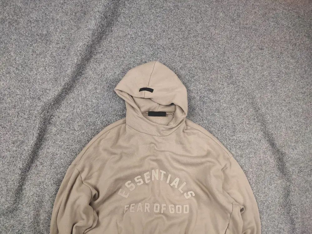 Fear of God Essentials Fear Of God Logo Pocket Oversized 90's Fit Hoodie Size US S / EU 44-46 / 1 - 1 Thumbnail