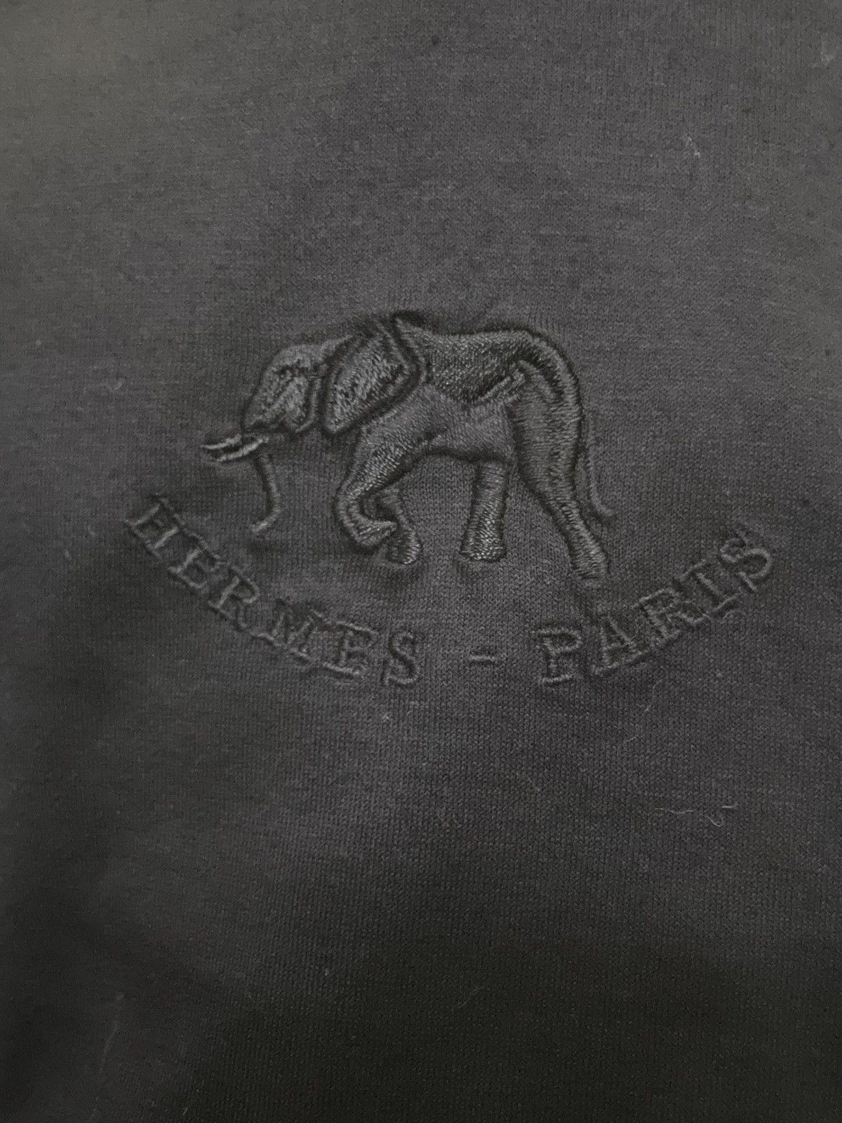 Hermes Vintage Hermes - Paris Embroidered Elephant Boxy Cropped Tee Size US M / EU 48-50 / 2 - 5 Thumbnail