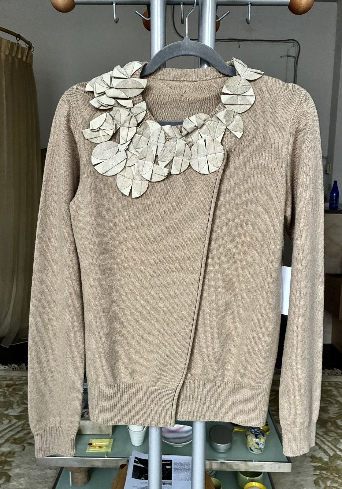 ATSURO TAYAMA ATSURO TAYAMA Vintage Suede Floral Appliqué Draped Cardigan Size ONE SIZE - 2 Thumbnail