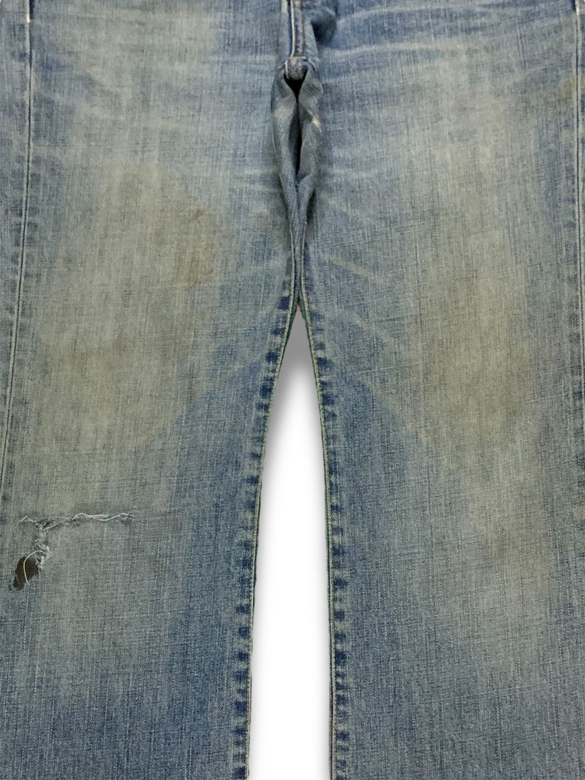 Japanese Brand × Uniqlo Vintage Japanese Uniqlo Blue Wash Distressed Flare Jeans Size US 33 - 5 Thumbnail