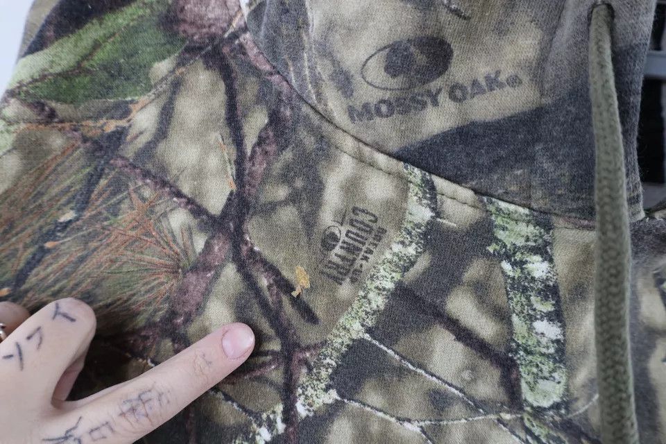 Vintage Vintage Streetwear Mossy Oak Camouflage Hoodie Sweatshirt Size US L / EU 52-54 / 3 - 7 Thumbnail