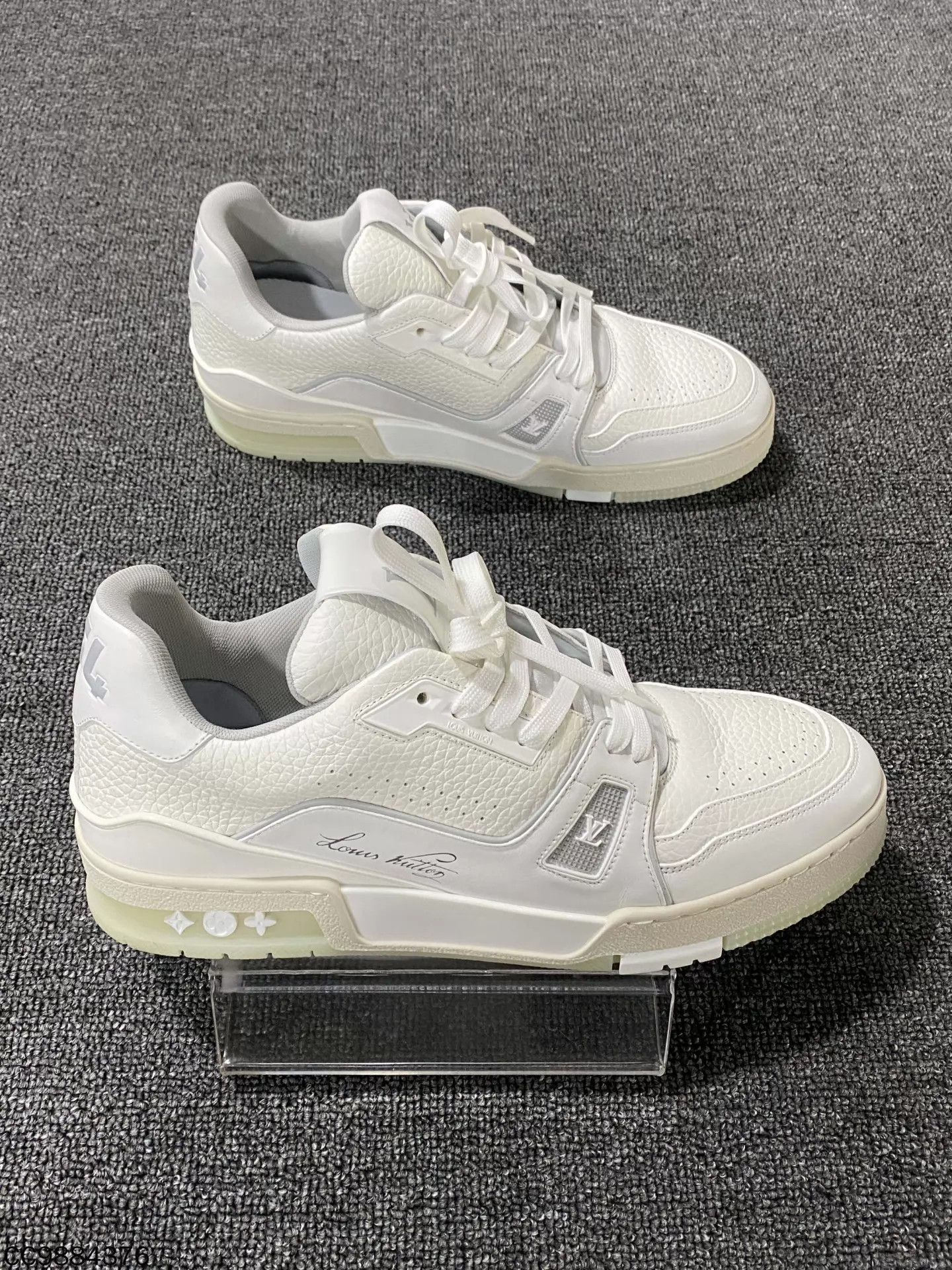 Louis Vuitton LV Trainer 41 New Size US 8 / EU 41 - 4 Thumbnail