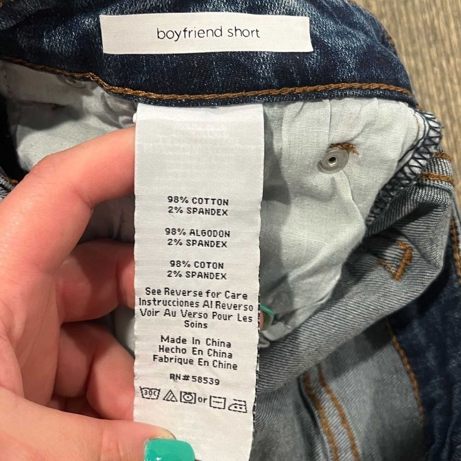 Vintage STS Blue Boyfriend Shorts Mid Rise Distressed Frayed Hem 27 Size 27" / US 4 / IT 40 - 6 Thumbnail