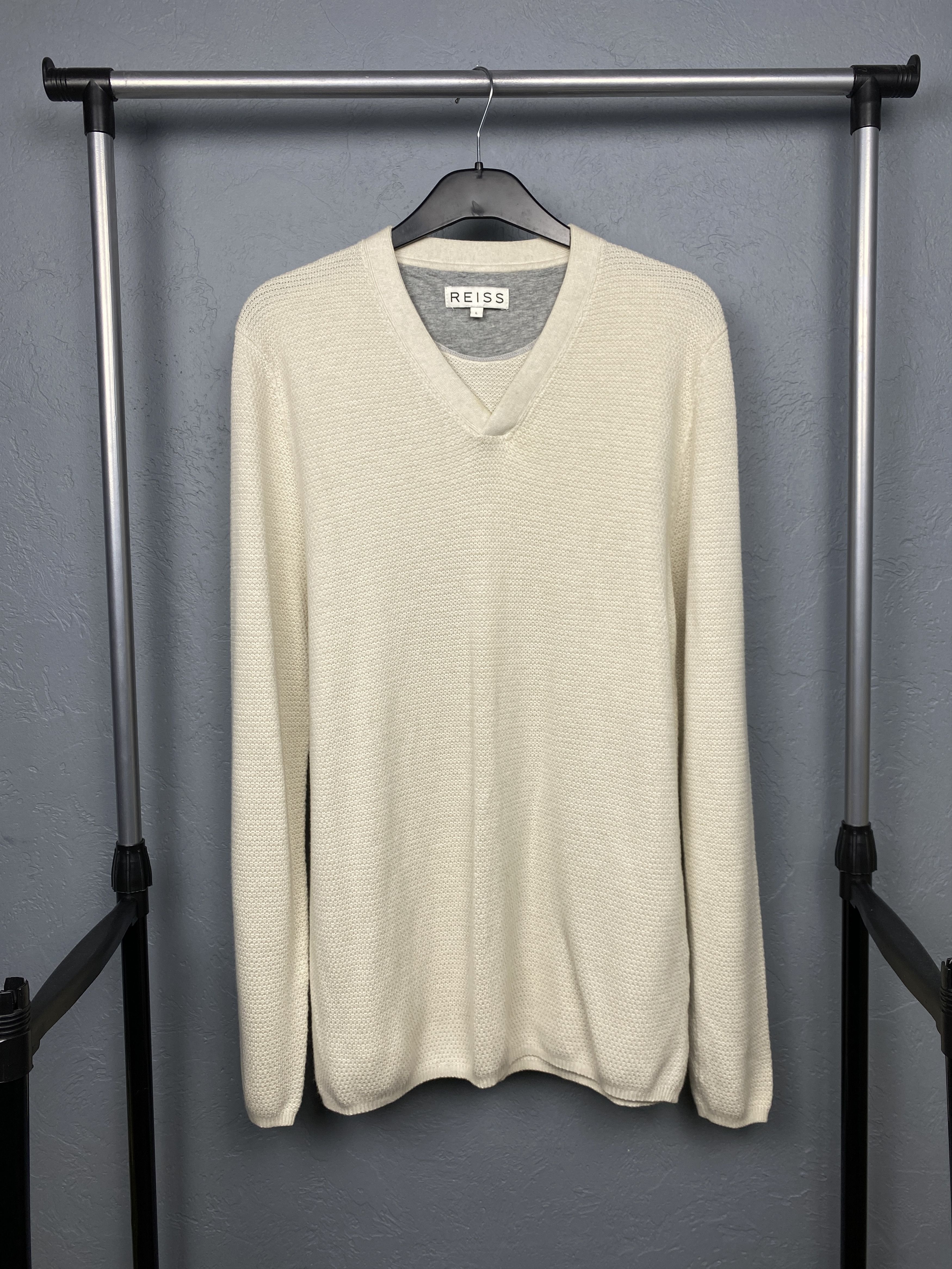 Reiss Reiss Vintage Mens Knit V-Neck Sweater Jumper Size US L / EU 52-54 / 3 - 1 Thumbnail