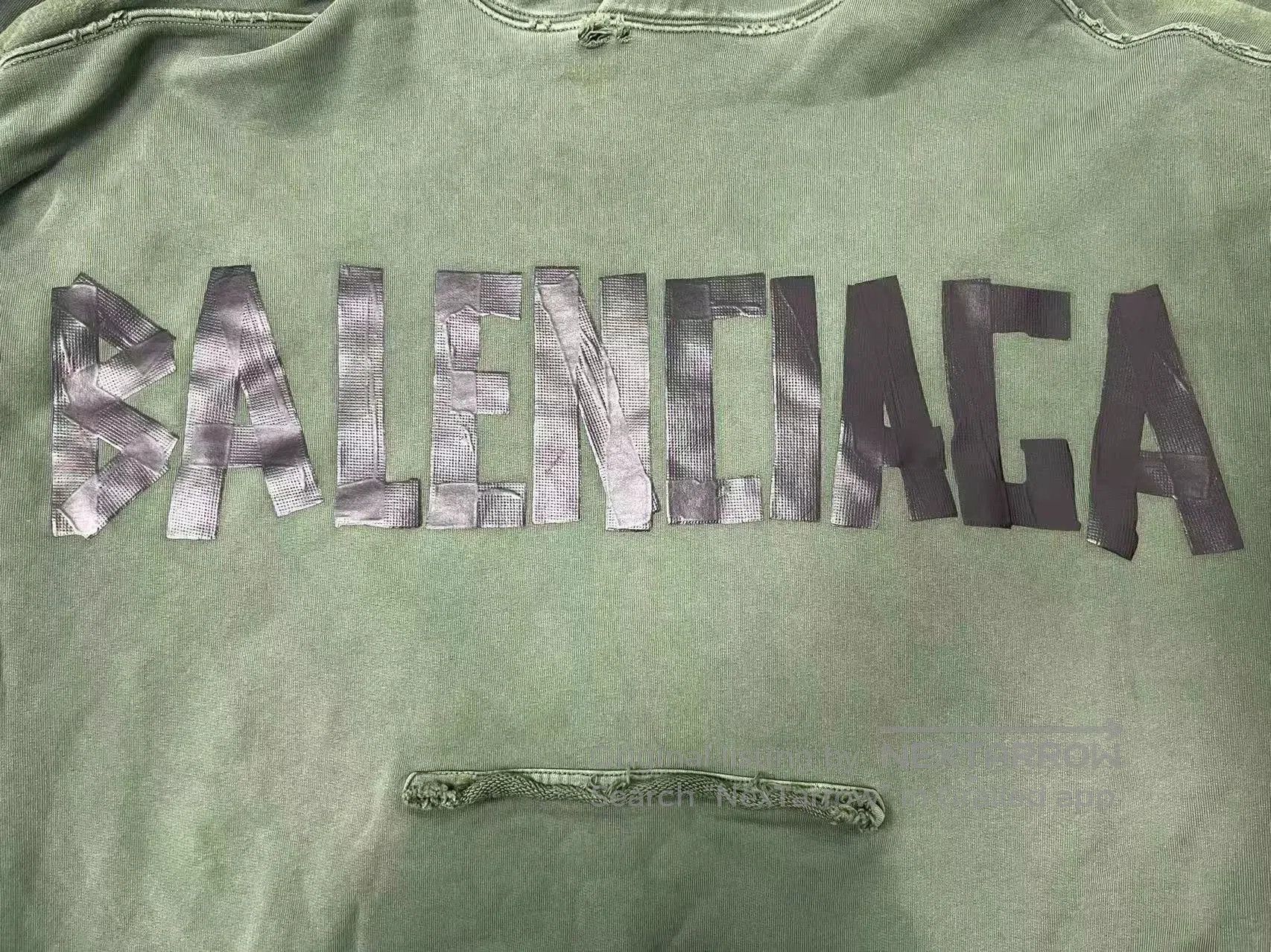 Balenciaga Balenciaga Logo Print Oversized Men's Hoodie. Size US M / EU 48-50 / 2 - 3 Thumbnail