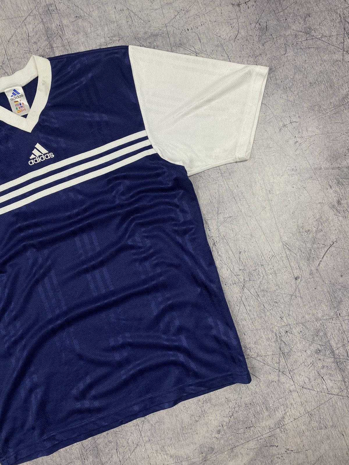 Adidas × Vintage Vintage 00s Adidas Center Logo Y2K Drill Tee Jersey Size US M / EU 48-50 / 2 - 3 Thumbnail