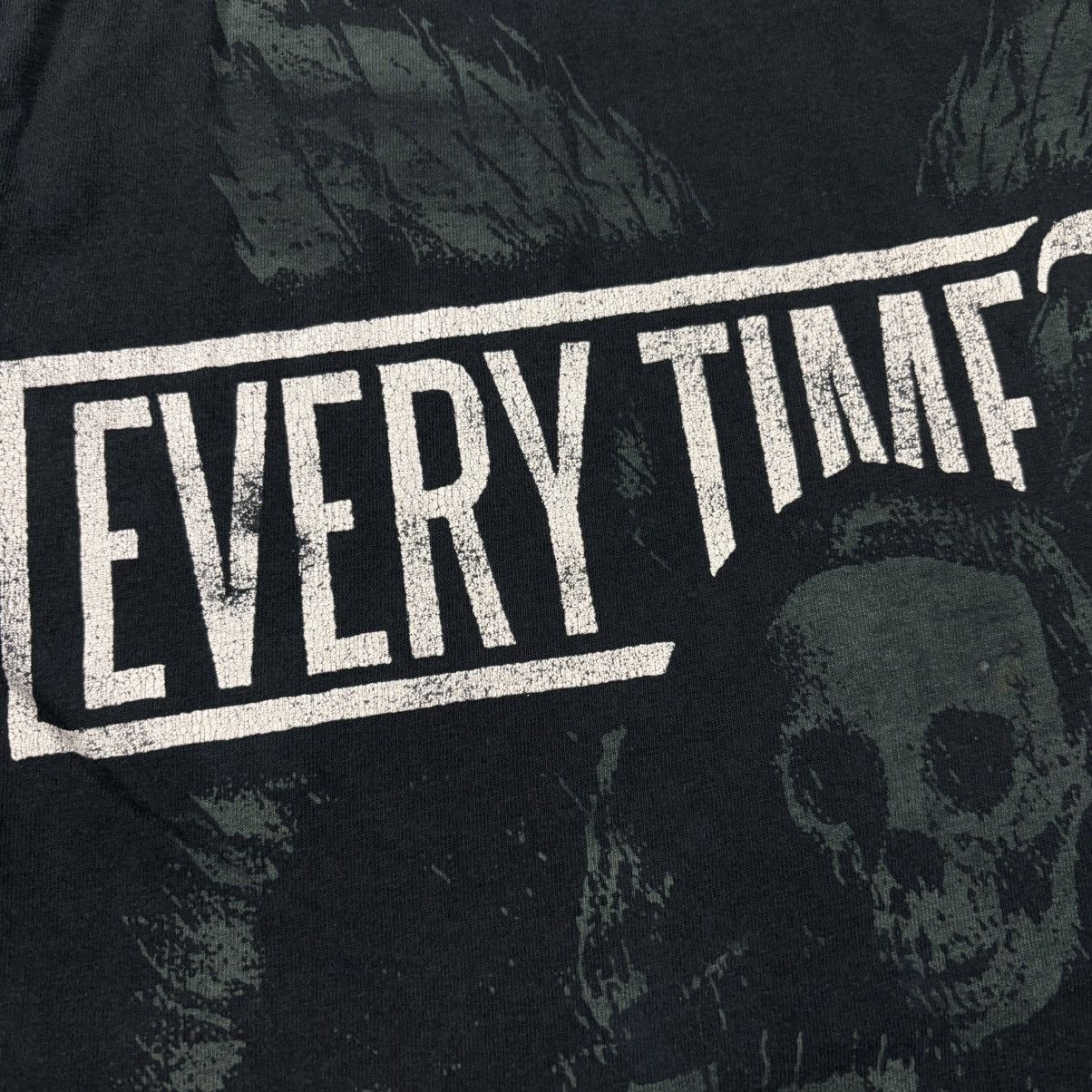 Band Tees Every time i die - Skelton 00’s Size US M / EU 48-50 / 2 - 4 Thumbnail