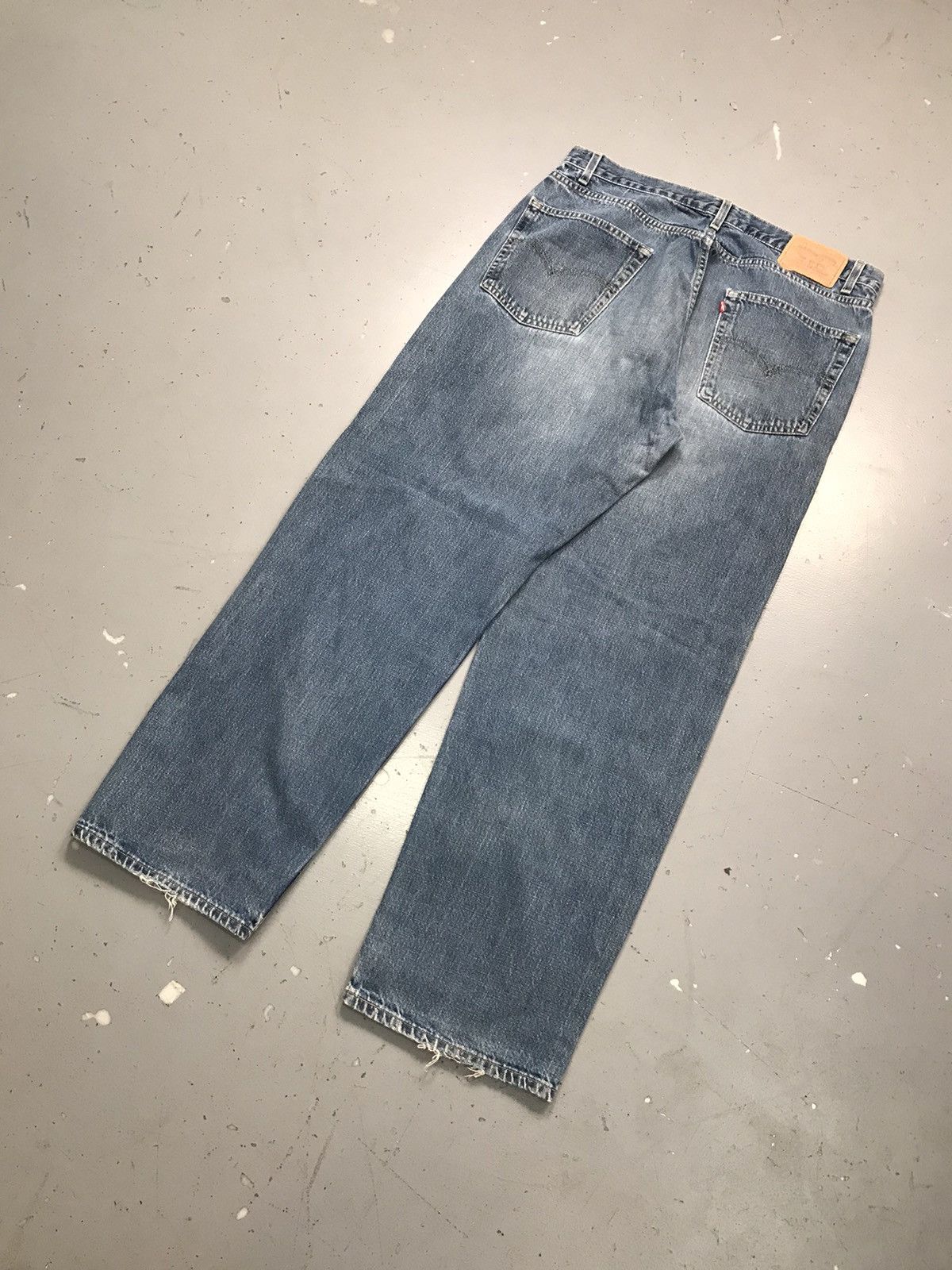 Levi's Vintage Levi’s 569 loose straight denim Size US 38 / EU 54 - 14 Thumbnail