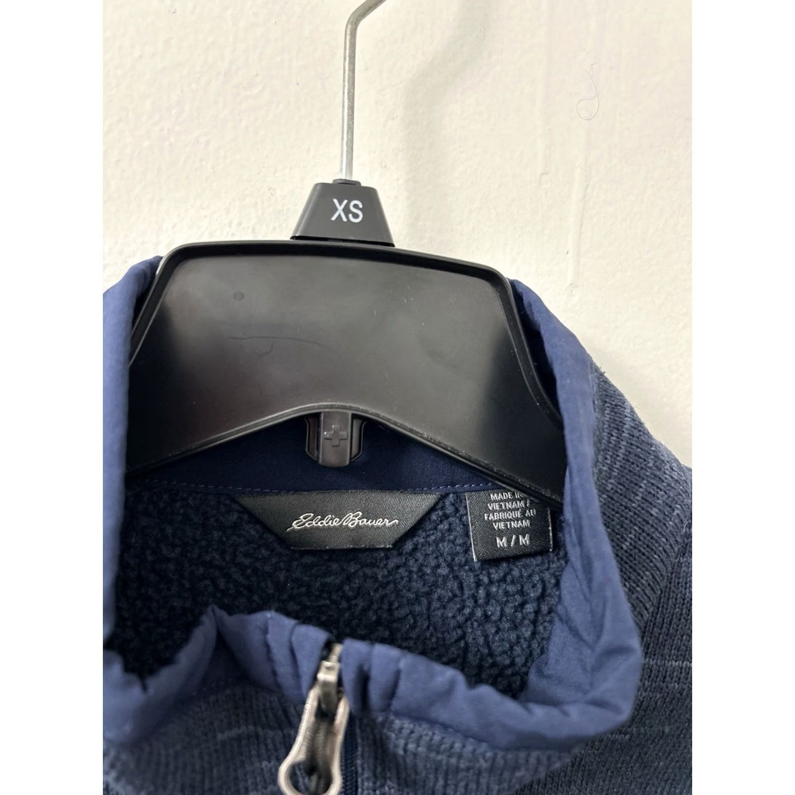 Eddie Bauer Eddie Bauer Fleece Jacket Womens Medium Navy Full Zip Pockets Blue Wide Fit Casual Activewear Hiking Golf Gym Training Mens Women Girls? Size M / US 6-8 / IT 42-44 - 6 Thumbnail
