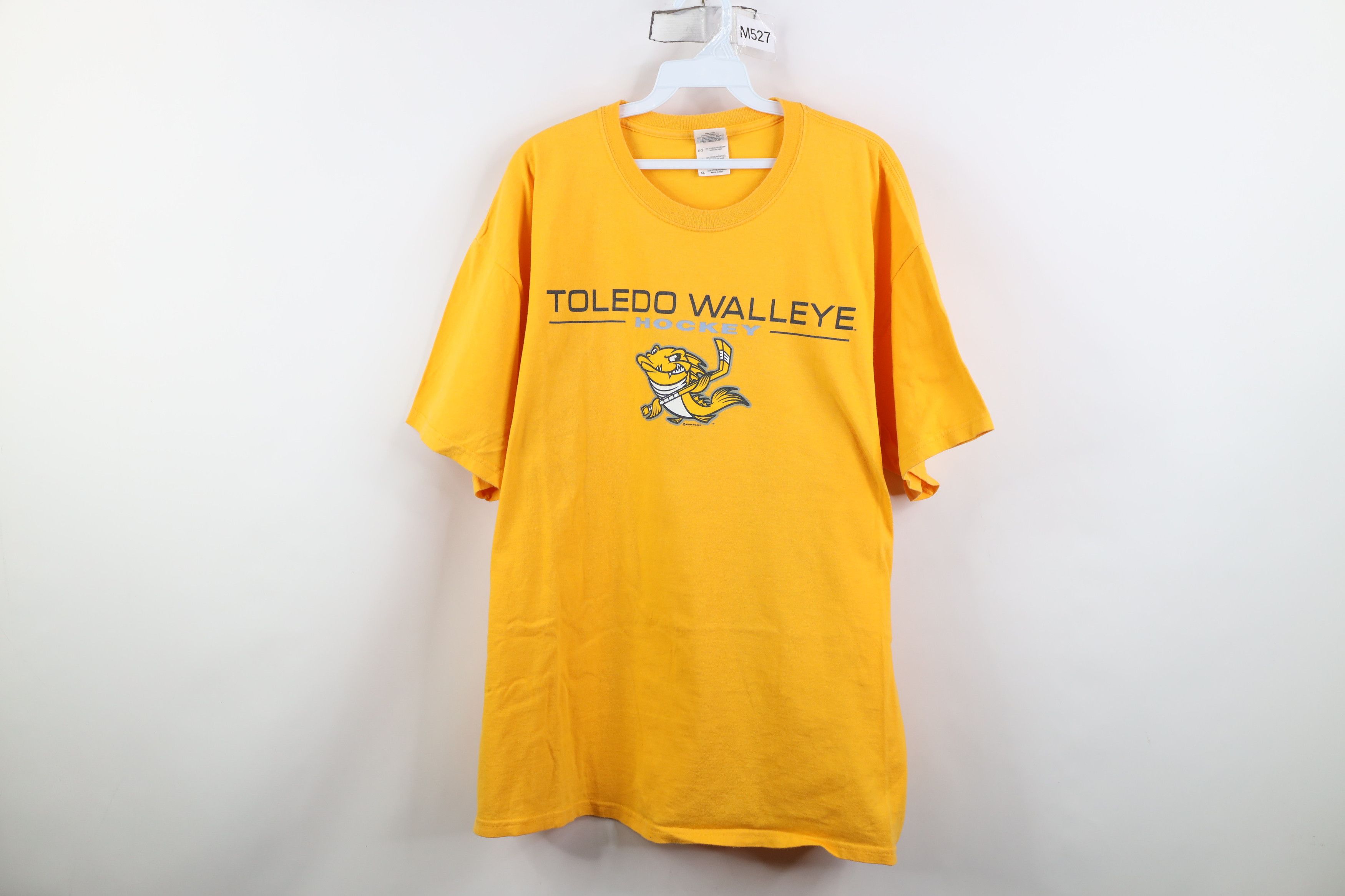 Vintage Vintage Y2K Minor League Toledo Walleye Hockey T-Shirt Size US XL / EU 56 / 4 - 1 Thumbnail