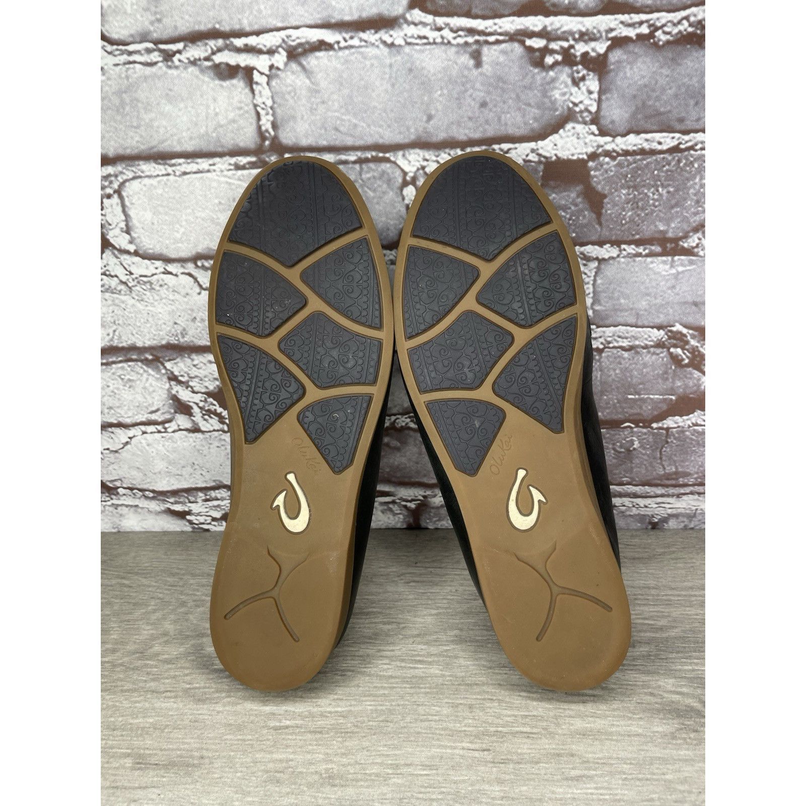 Olukai OluKai Kiele Black Leather Loafer Convertible Slip On Flats Size US 9 / IT 39 - 8 Thumbnail
