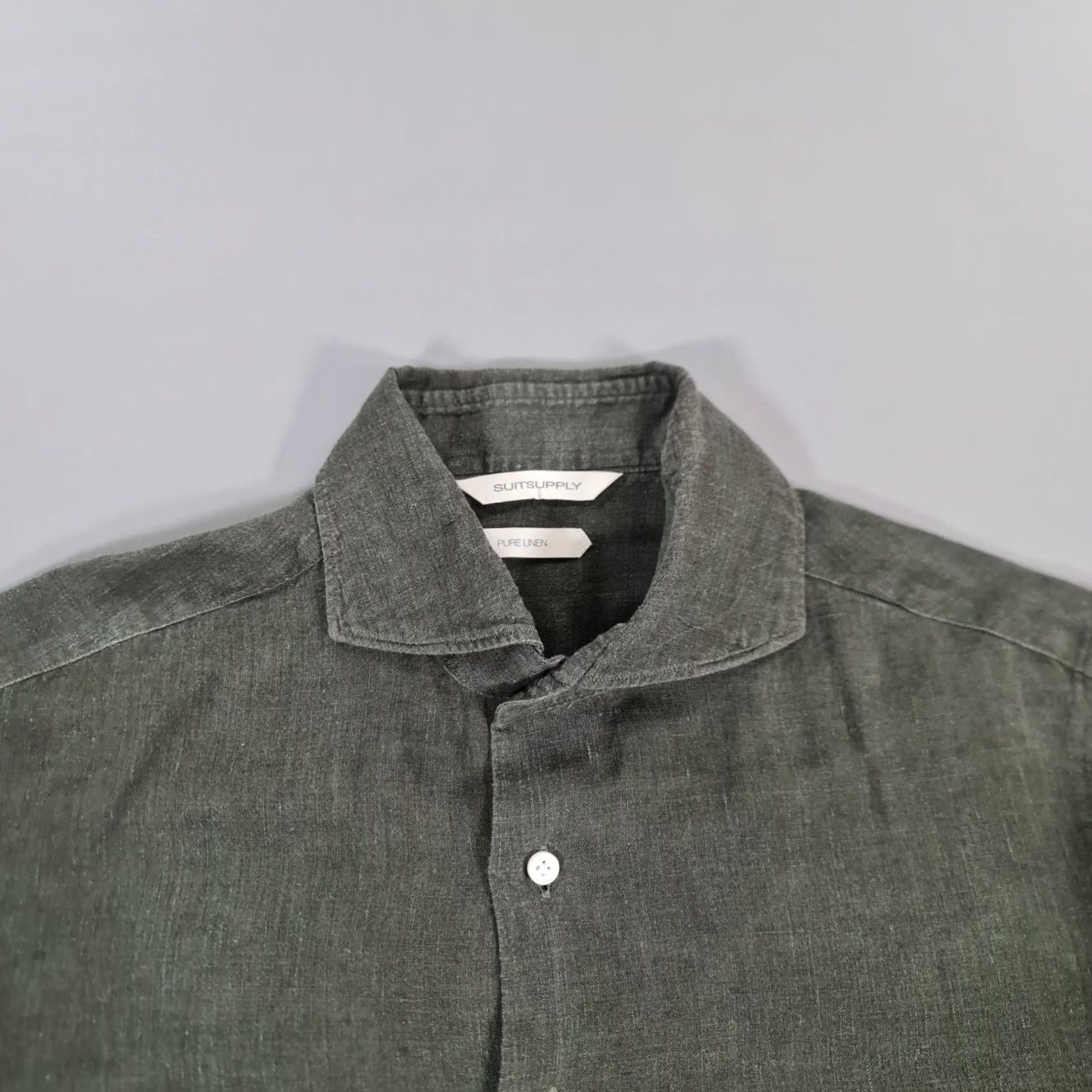 Suitsupply Suitsupply Shirt Button-Up 14.5 Slim 100% Linen Green Khaki Long Sleeve Mens Casual Modern City Holiday Seasonal Subtle Wear Size US M / EU 48-50 / 2 - 2 Thumbnail