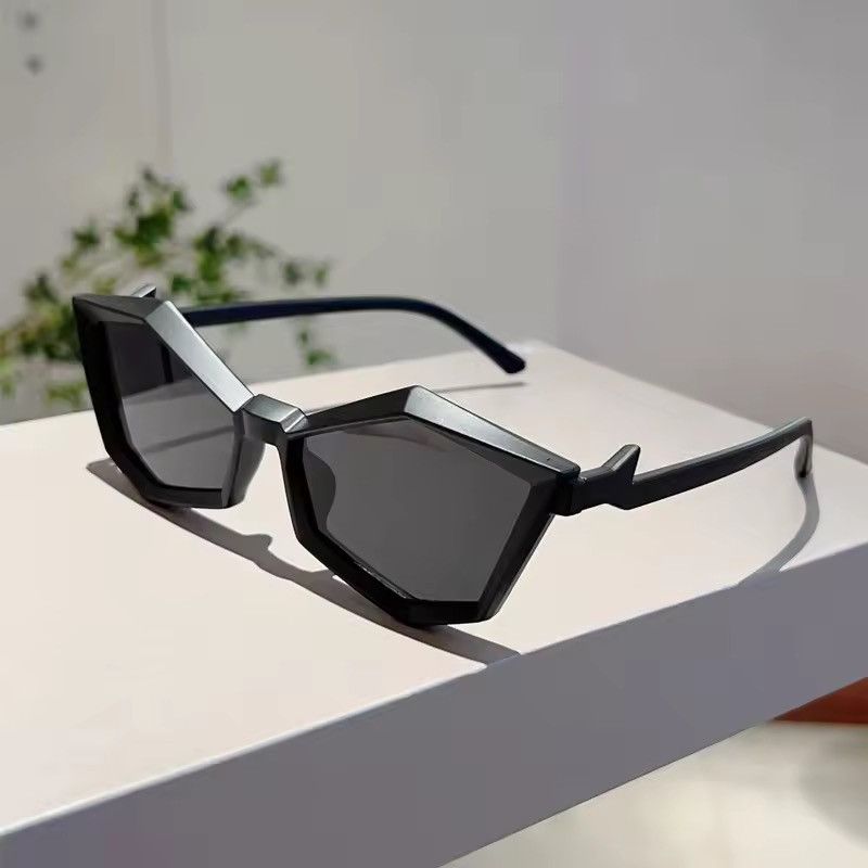 Electric Visual Irregular Rim Punk Sunglasses Size ONE SIZE - 2 Thumbnail