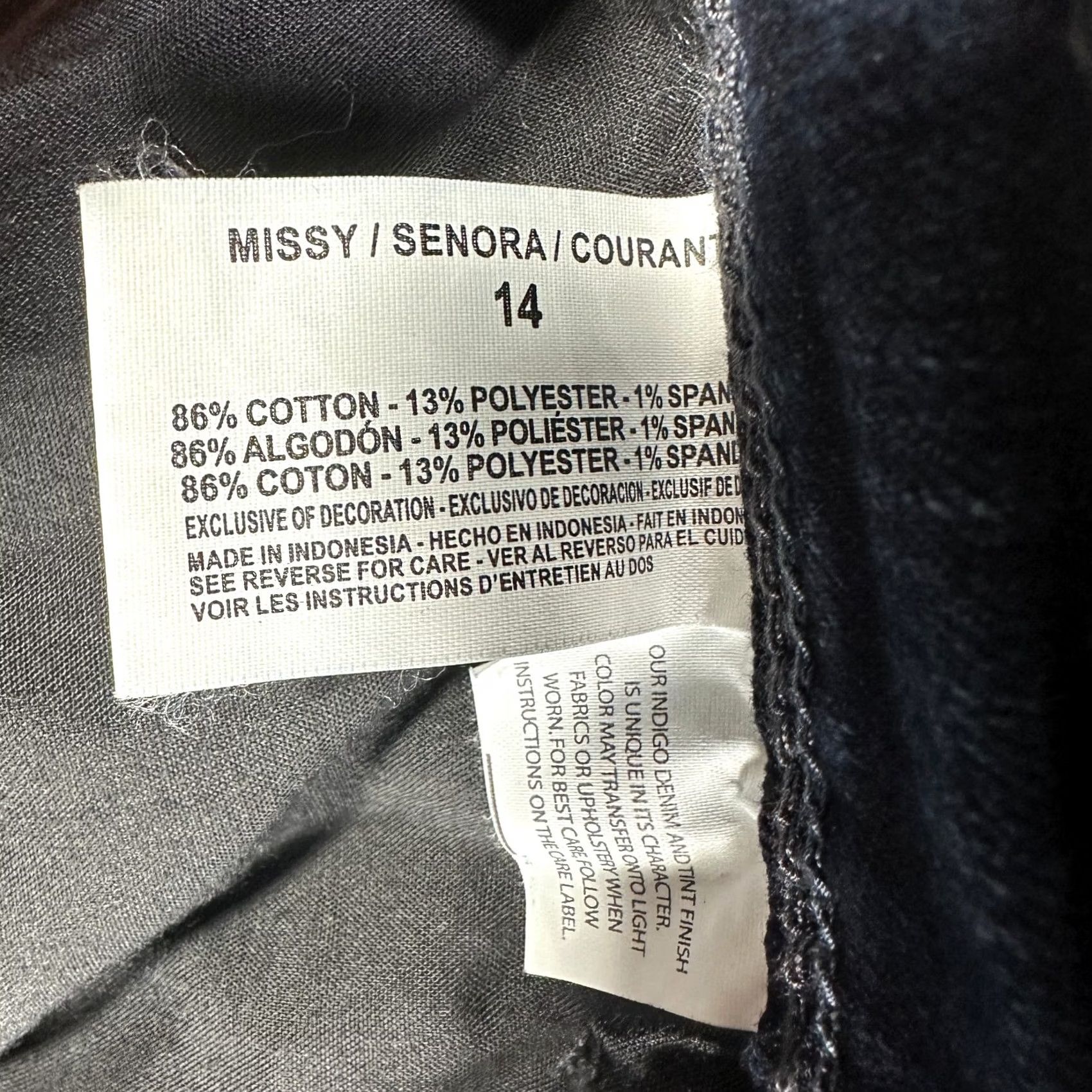 Gloria Vanderbilt Gloria Vanderbilt Jeans Women Denim Ankle Grazer 14 Dark Wash 5-Pocket Stretch Blue Regular Rise High Inseam 27 Vintage No Size 36" / US 14 / IT 50 - 6 Thumbnail
