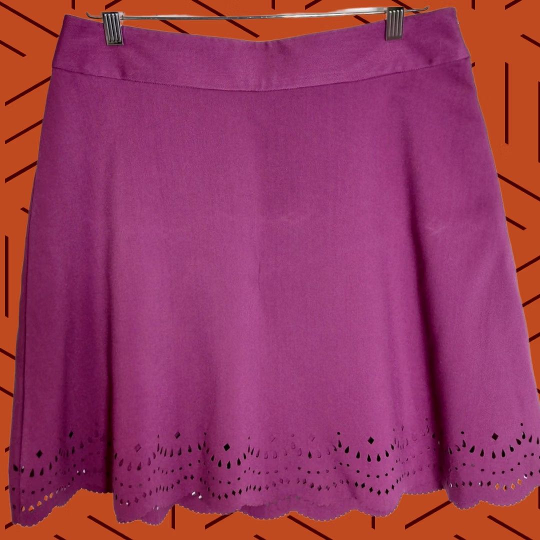 Loft LOFT Outlet Purple Skirt Solid Women Size 8 Mini Scalloped Hem Casual Workwear Spring Fall Womens Size 30" / US 8 / IT 44 - 1 Thumbnail